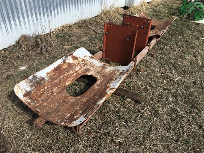 John Deere 4430 Saddle Tank Bracket And Mount Bigiron Auctions