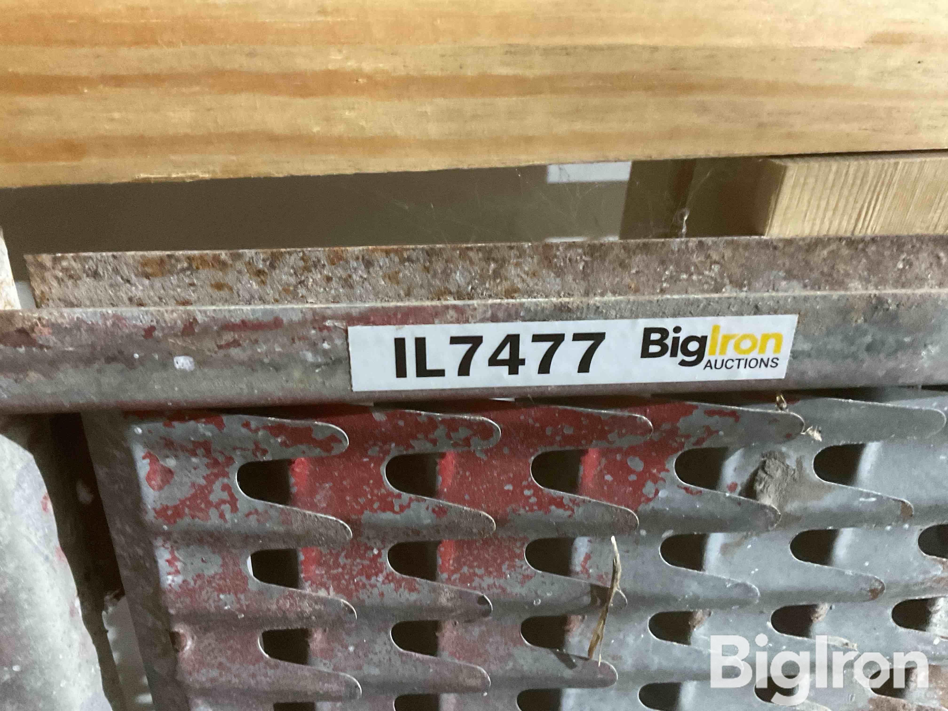 Case Small Grain Sieves And Chaffer BigIron Auctions