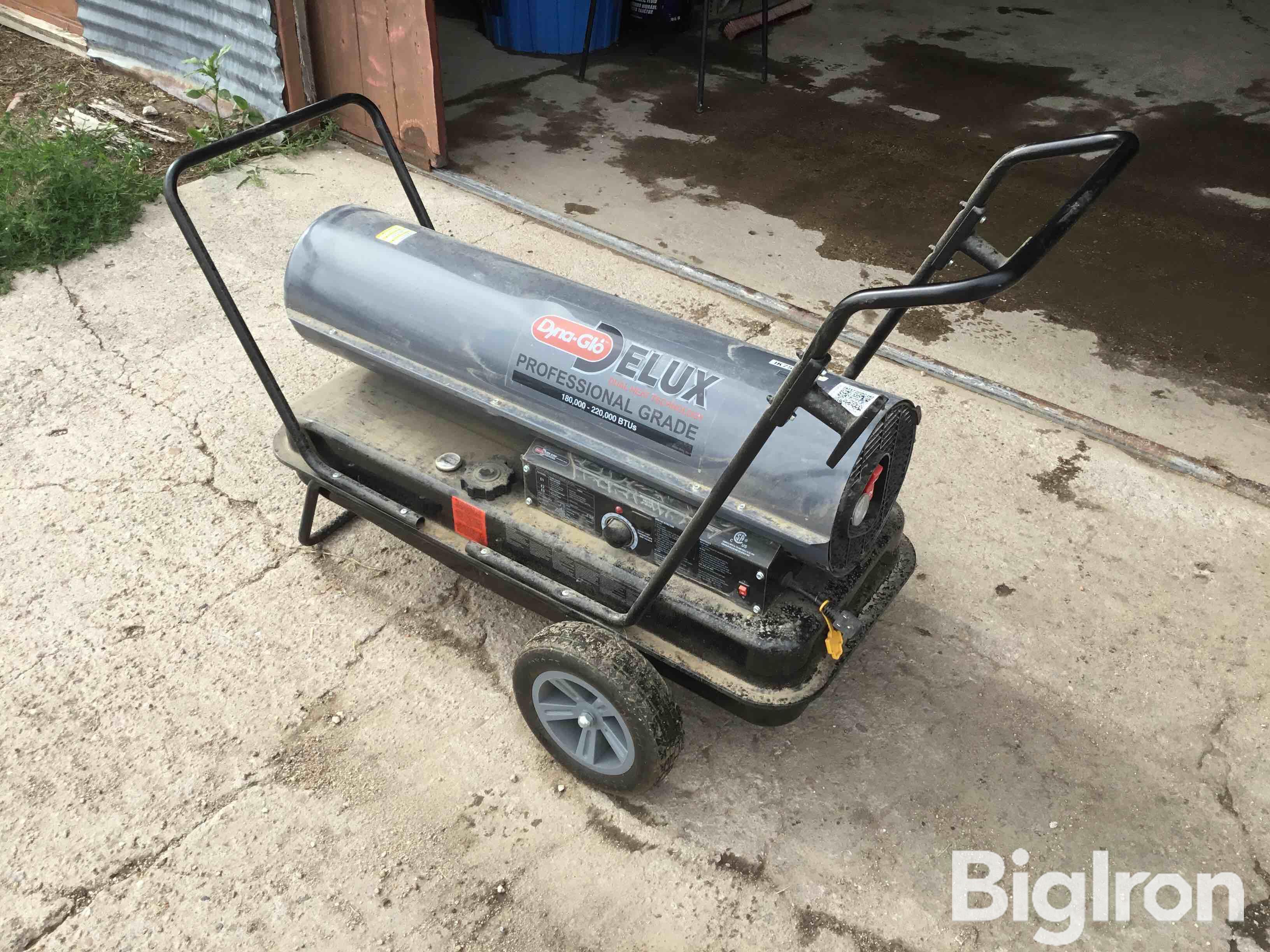 Dyna-Glo Delux Portable Kerosene Heater BigIron Auctions