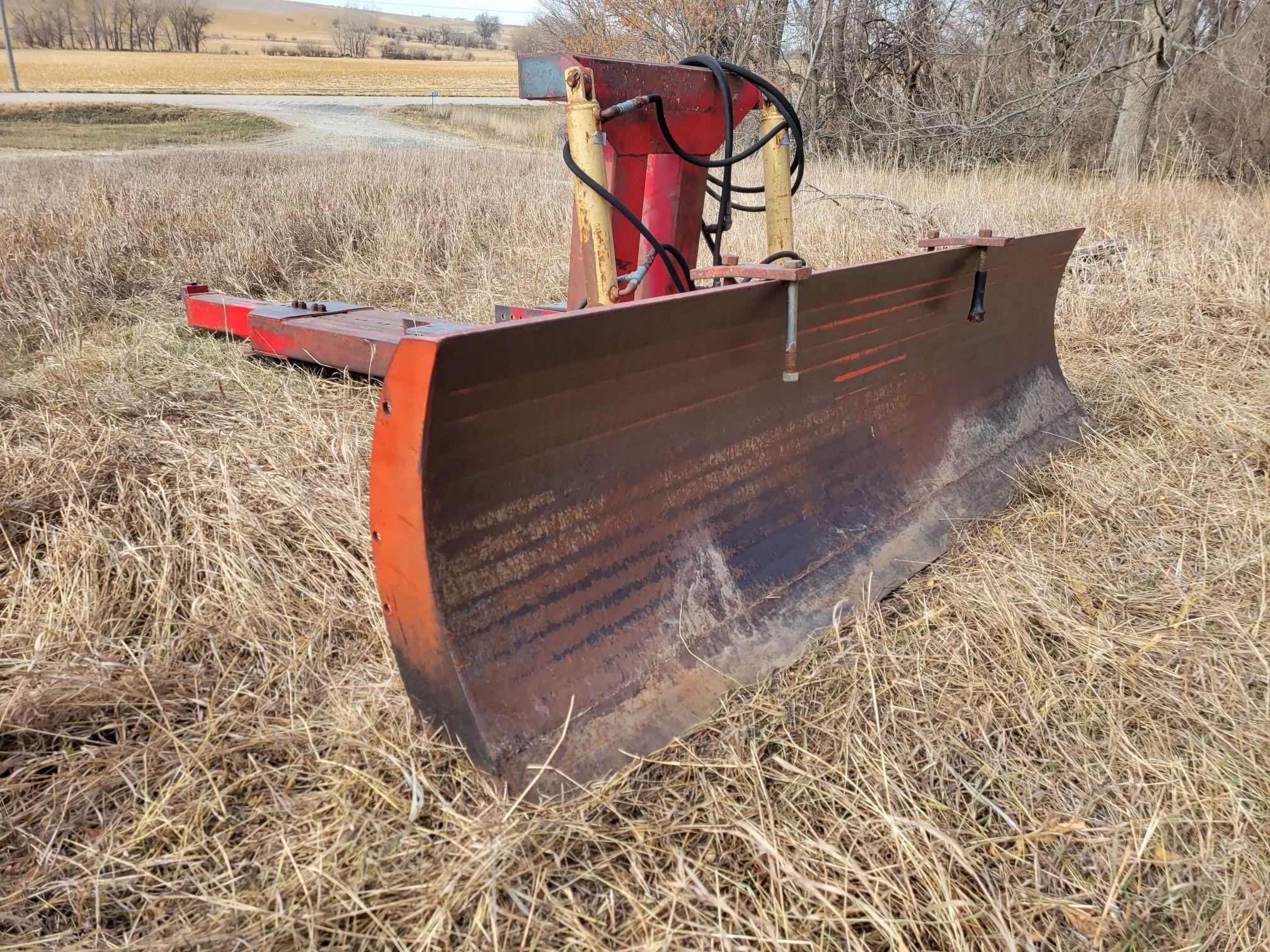 Leon's 1020 Front End Dozer Blade BigIron Auctions