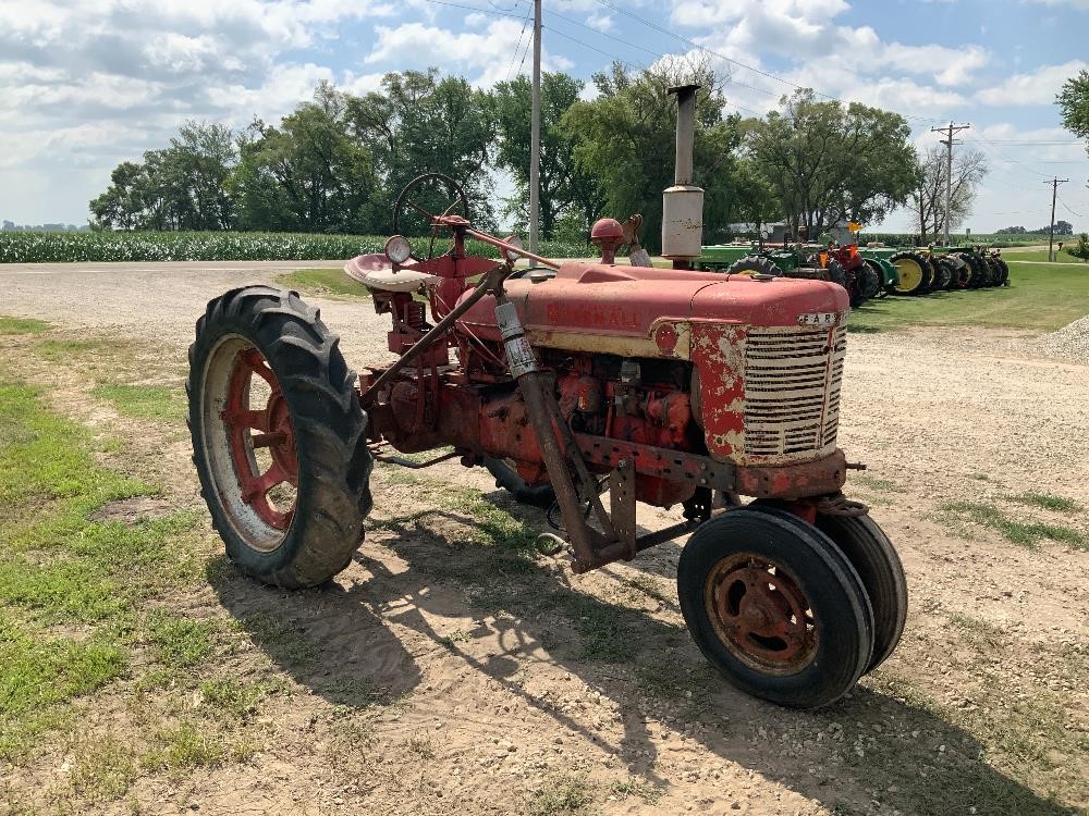 1940 Farmall H 2WD Tractor BigIron Auctions