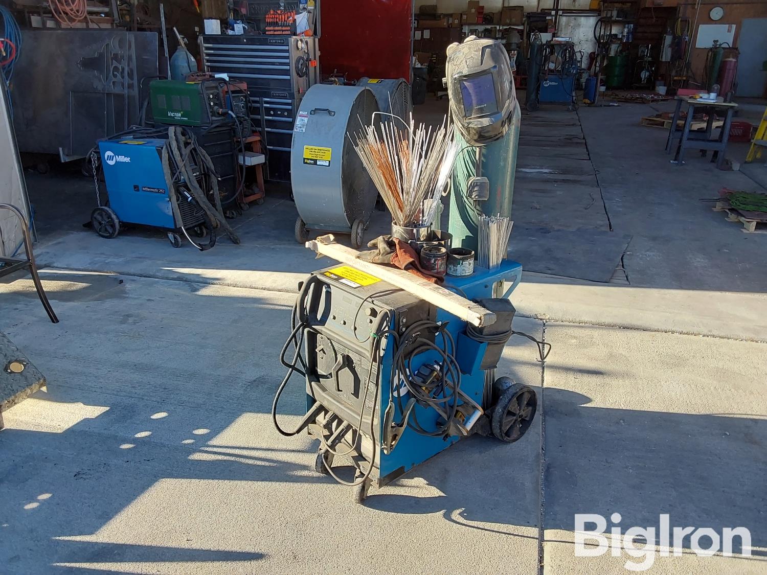 Miller Syncrowave 200 Tig Welder Bigiron Auctions 8965