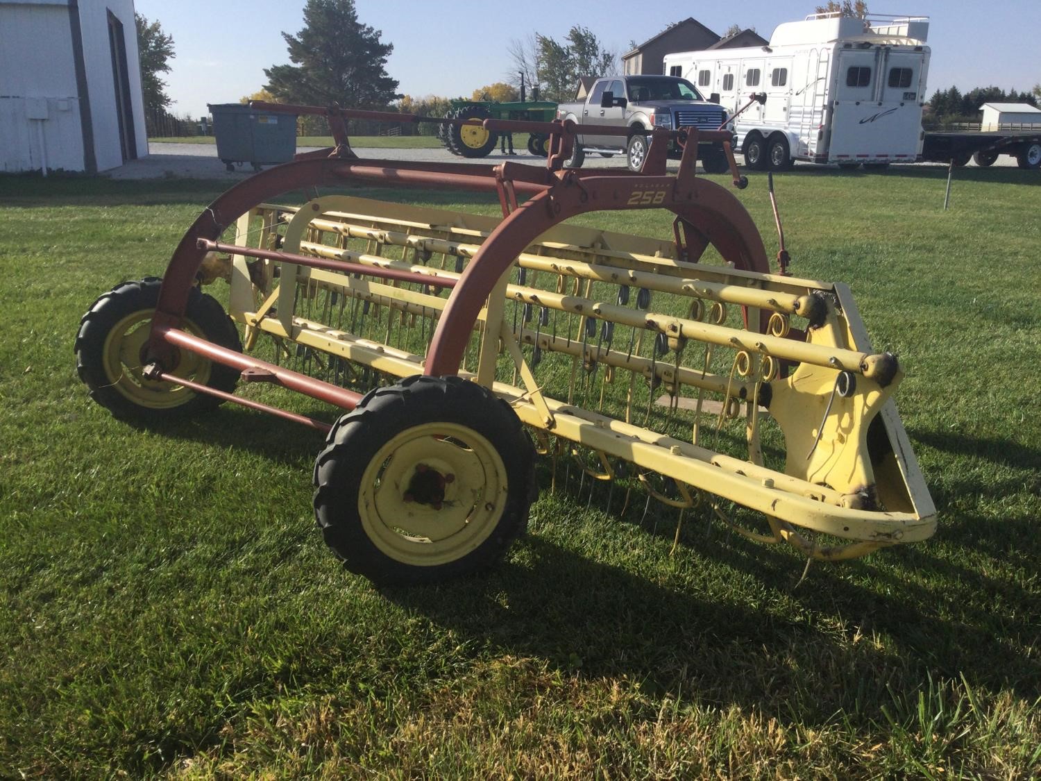 New Holland Rolabar 258 Side Delivery Basket Rake BigIron Auctions