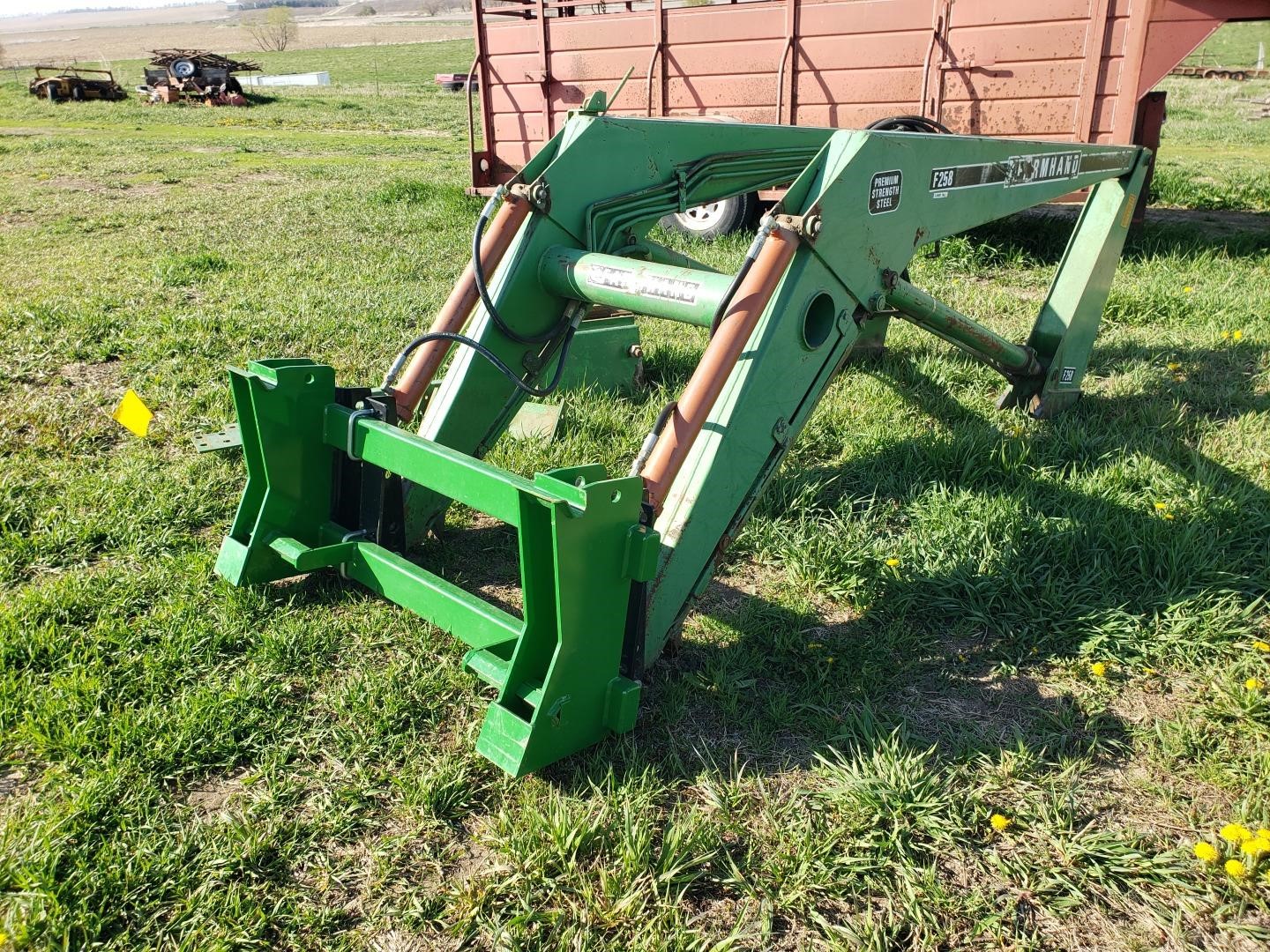 Farmhand F258 Quick Attach Loader Bigiron Auctions