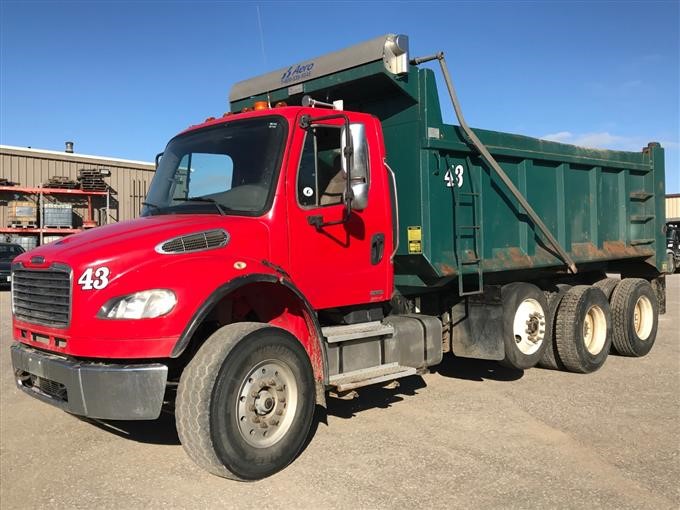 freightliner m2 106 dump truck specs