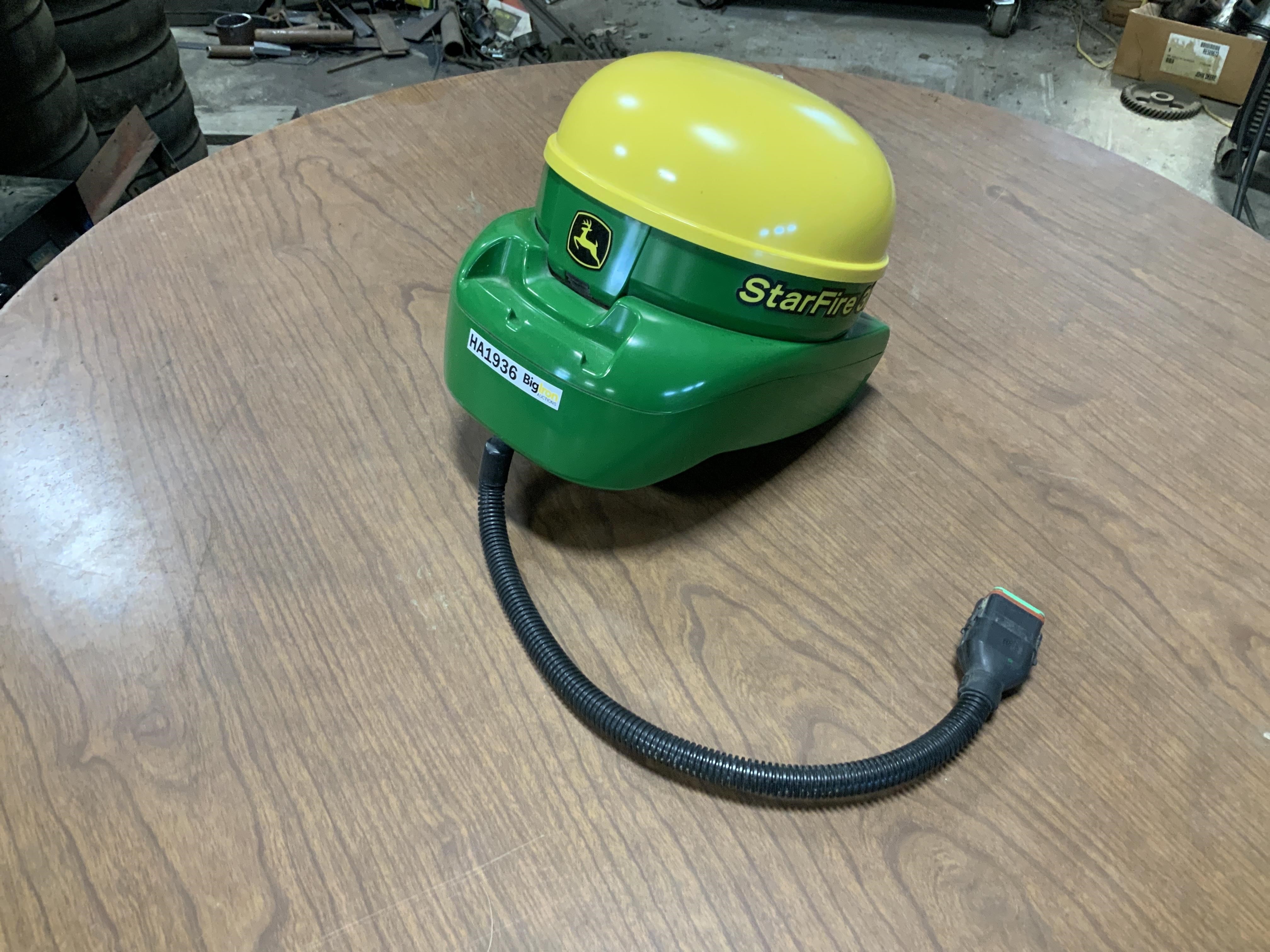 John Deere STARFIRE 3000 Receiver BigIron Auctions