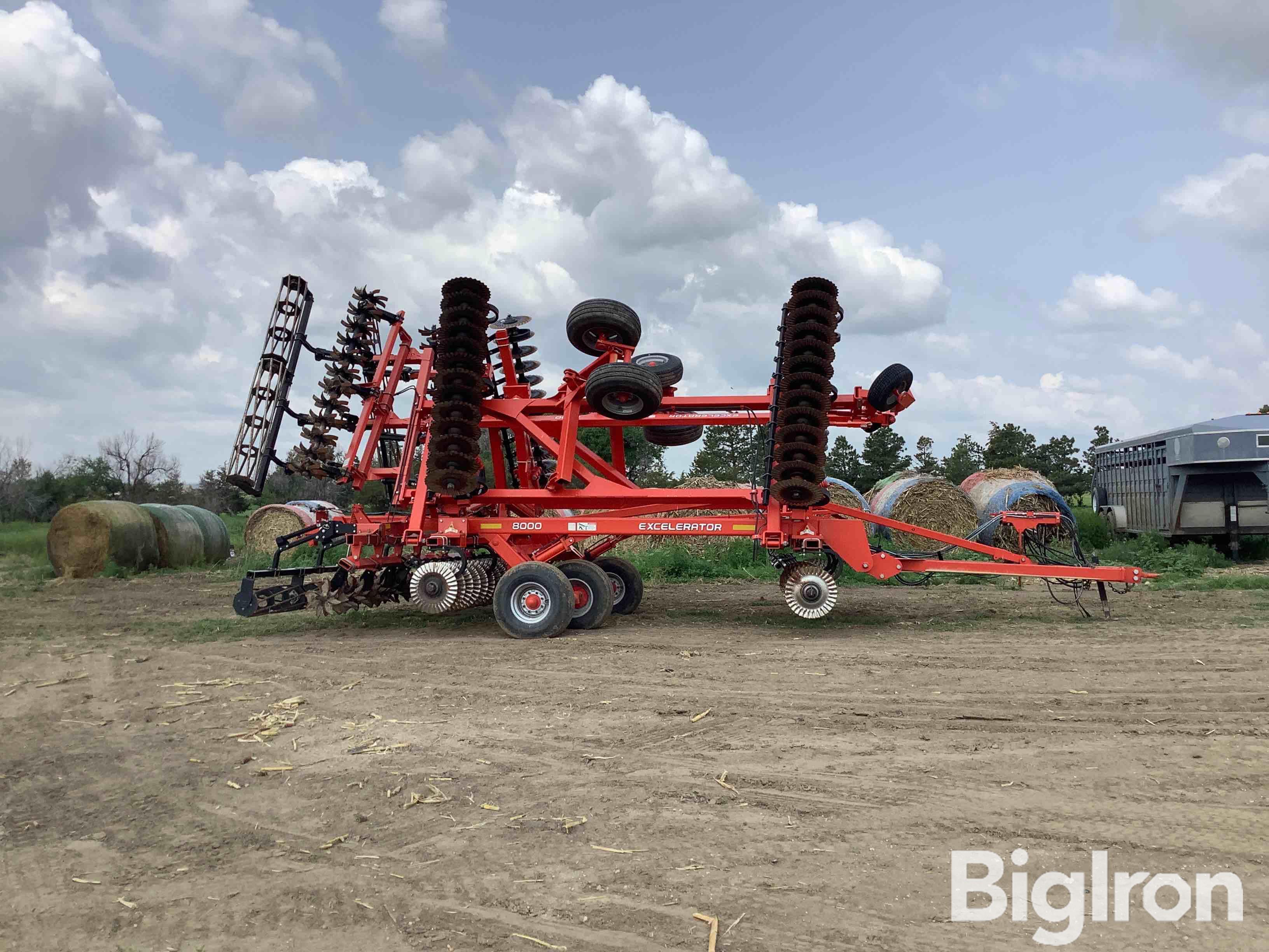 2015 KUHN Krause 8000 Excelerator Vertical Till BigIron Auctions