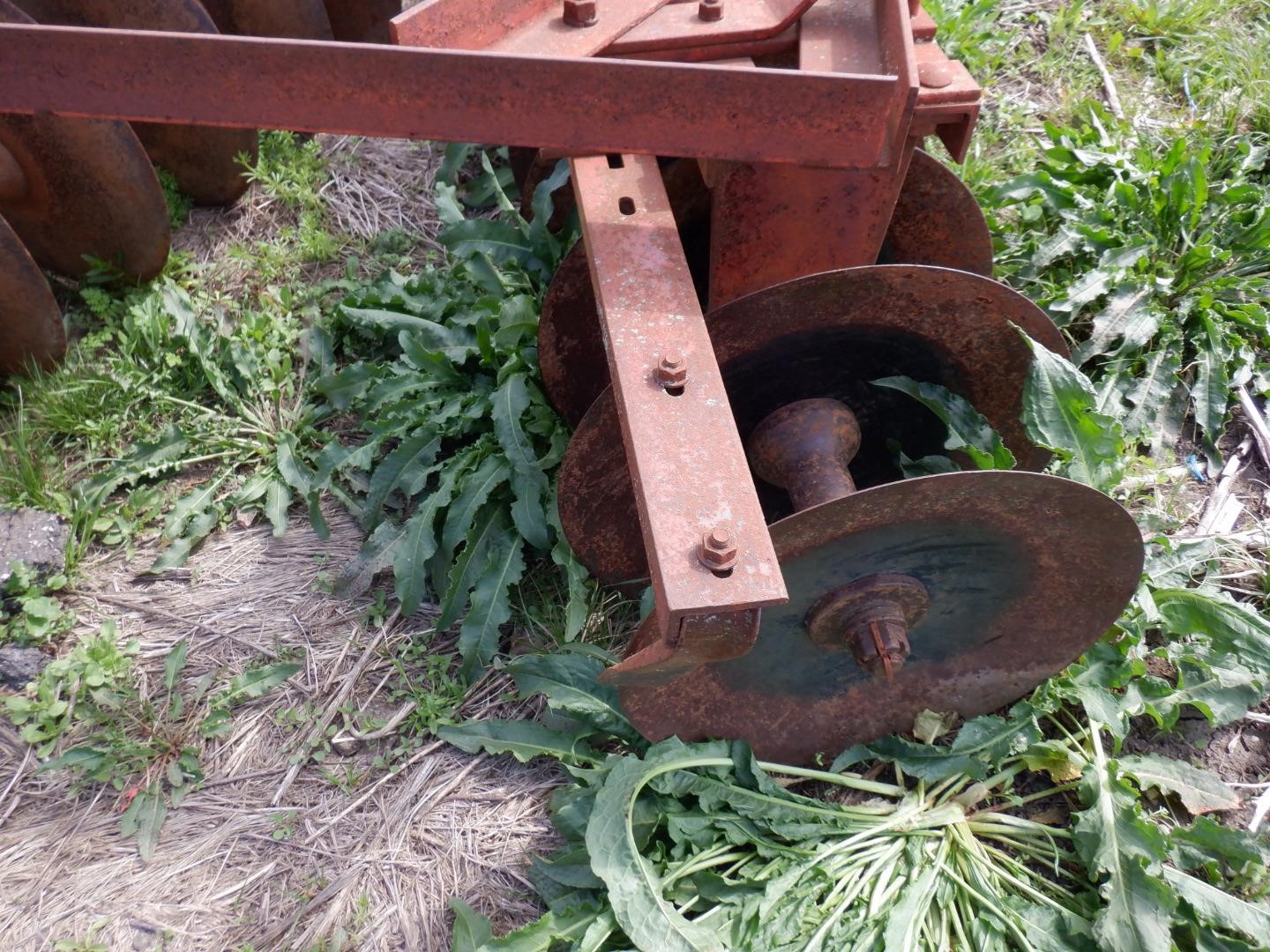 Massey Ferguson 39 9' 3pt Mounted Disk Harrow BigIron Auctions