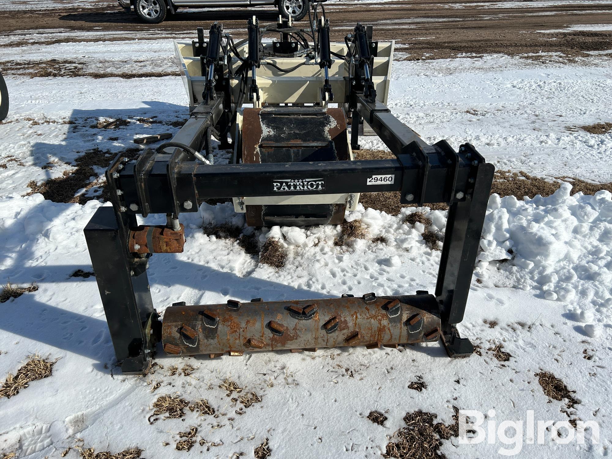 Patriot Hydraulic Pivot Track Closer BigIron Auctions