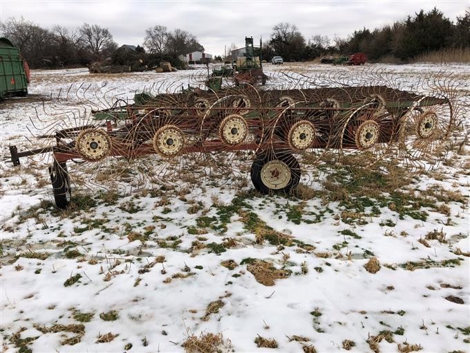 H S Bi Fold Wheel V Rake Bigiron Auctions