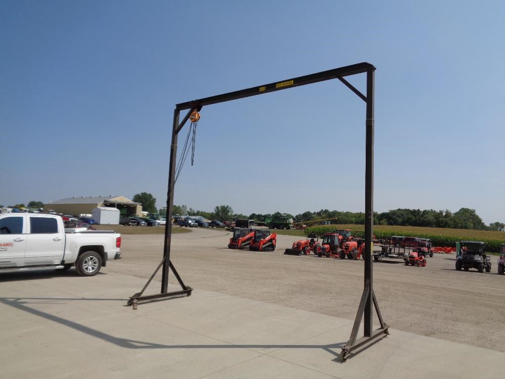 Shop Hoist W/wheels To Move BigIron Auctions