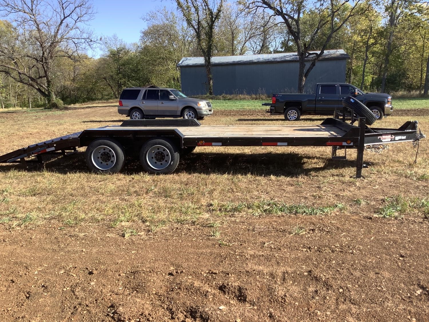 2021 Hooper 21’ T/A Flatbed Trailer BigIron Auctions