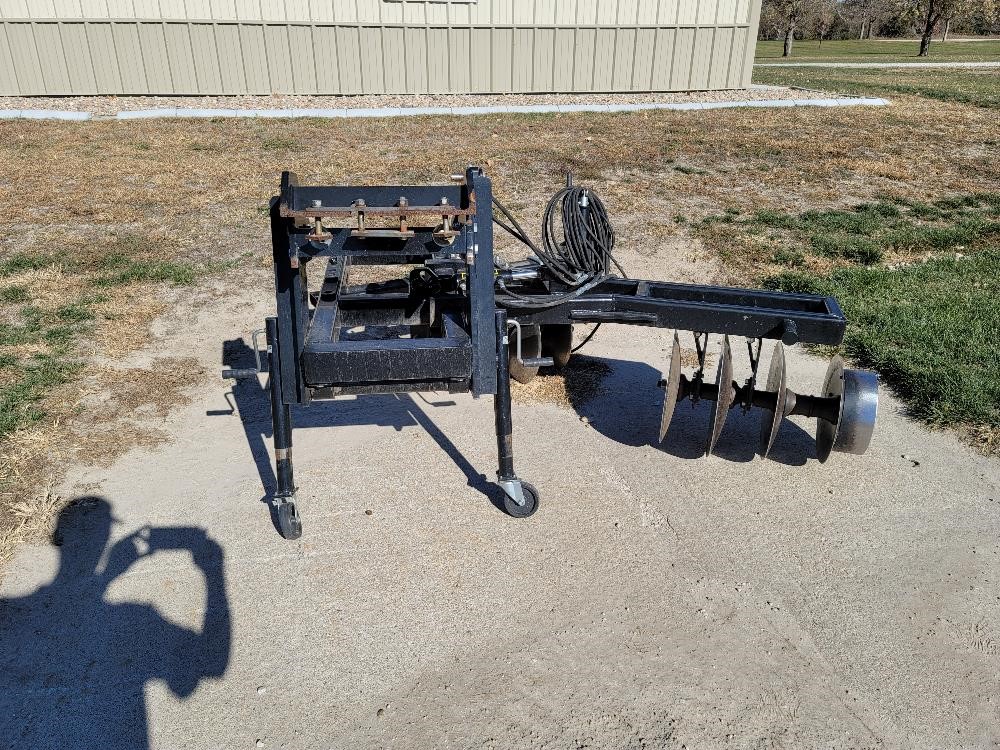 TracPacker Front Mount Pivot Track Filler BigIron Auctions