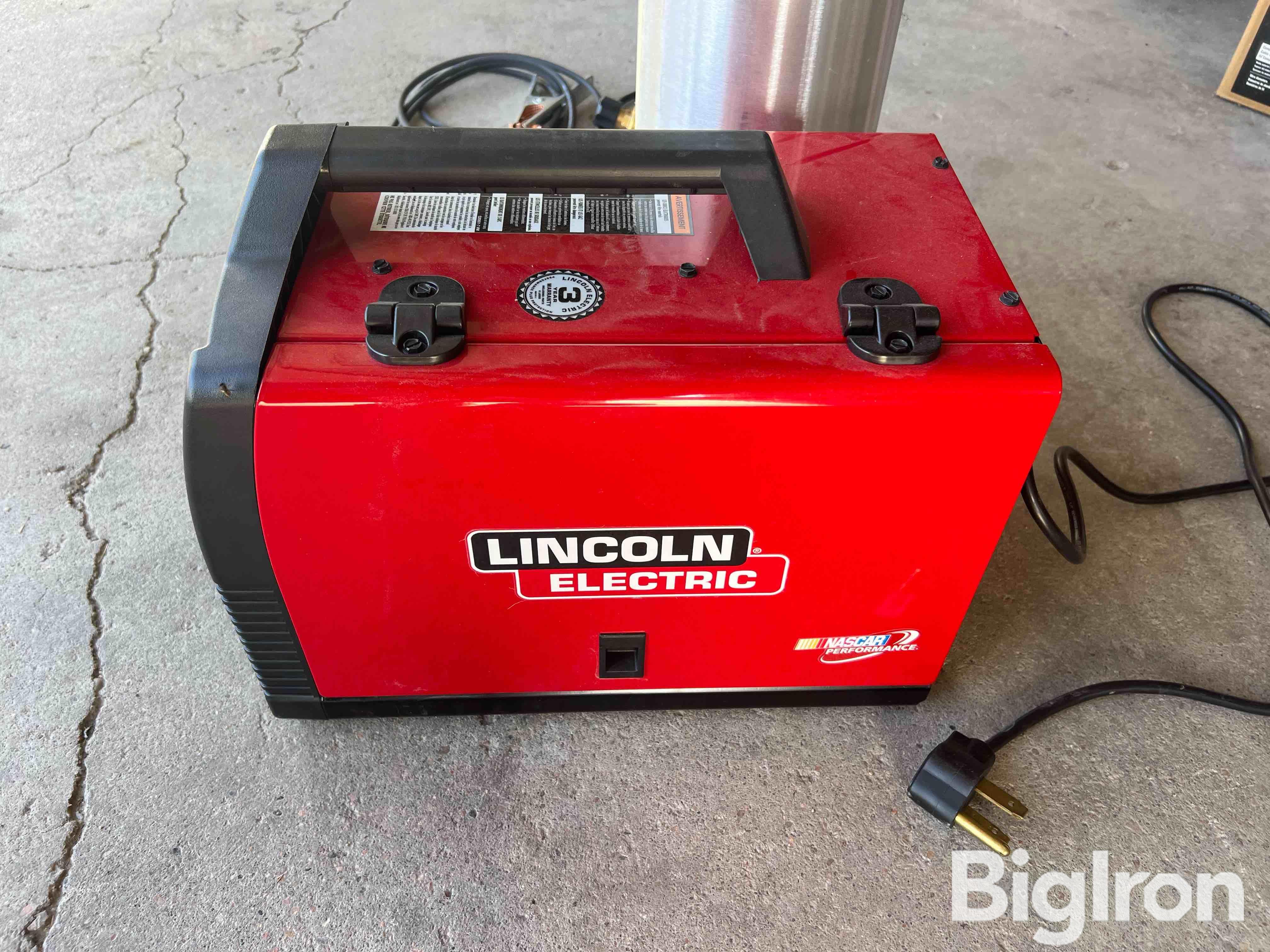 Lincoln Electric 180 EasyMig Wire Welder BigIron Auctions