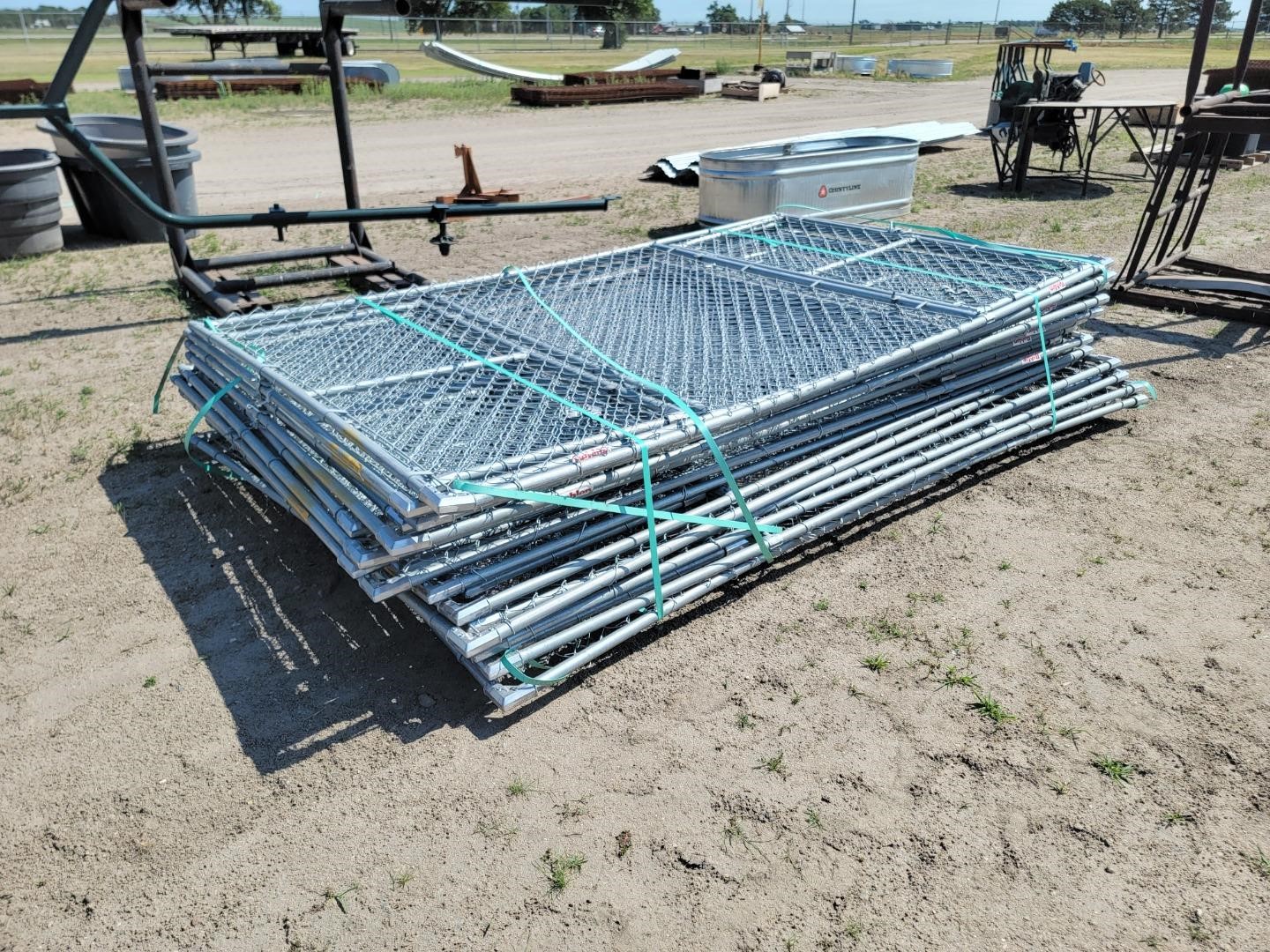 Behlen Value Chain Link Kennels BigIron Auctions