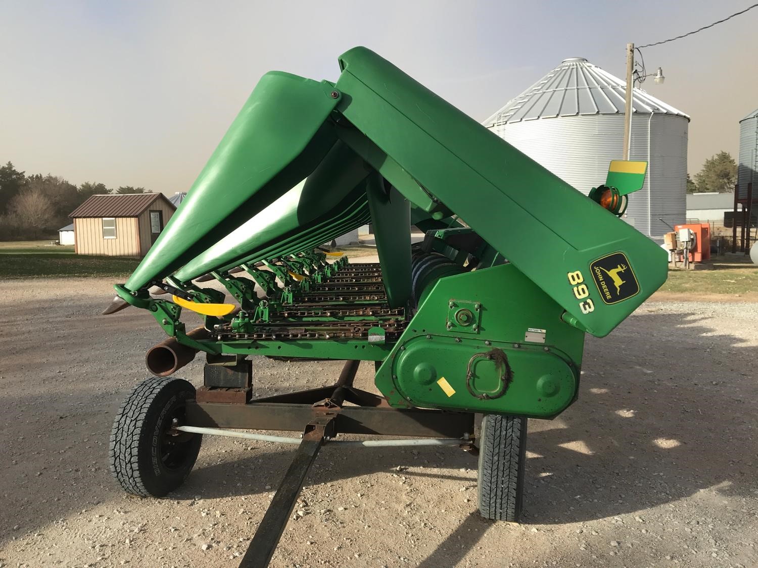 1999 John Deere 893 Corn Head BigIron Auctions