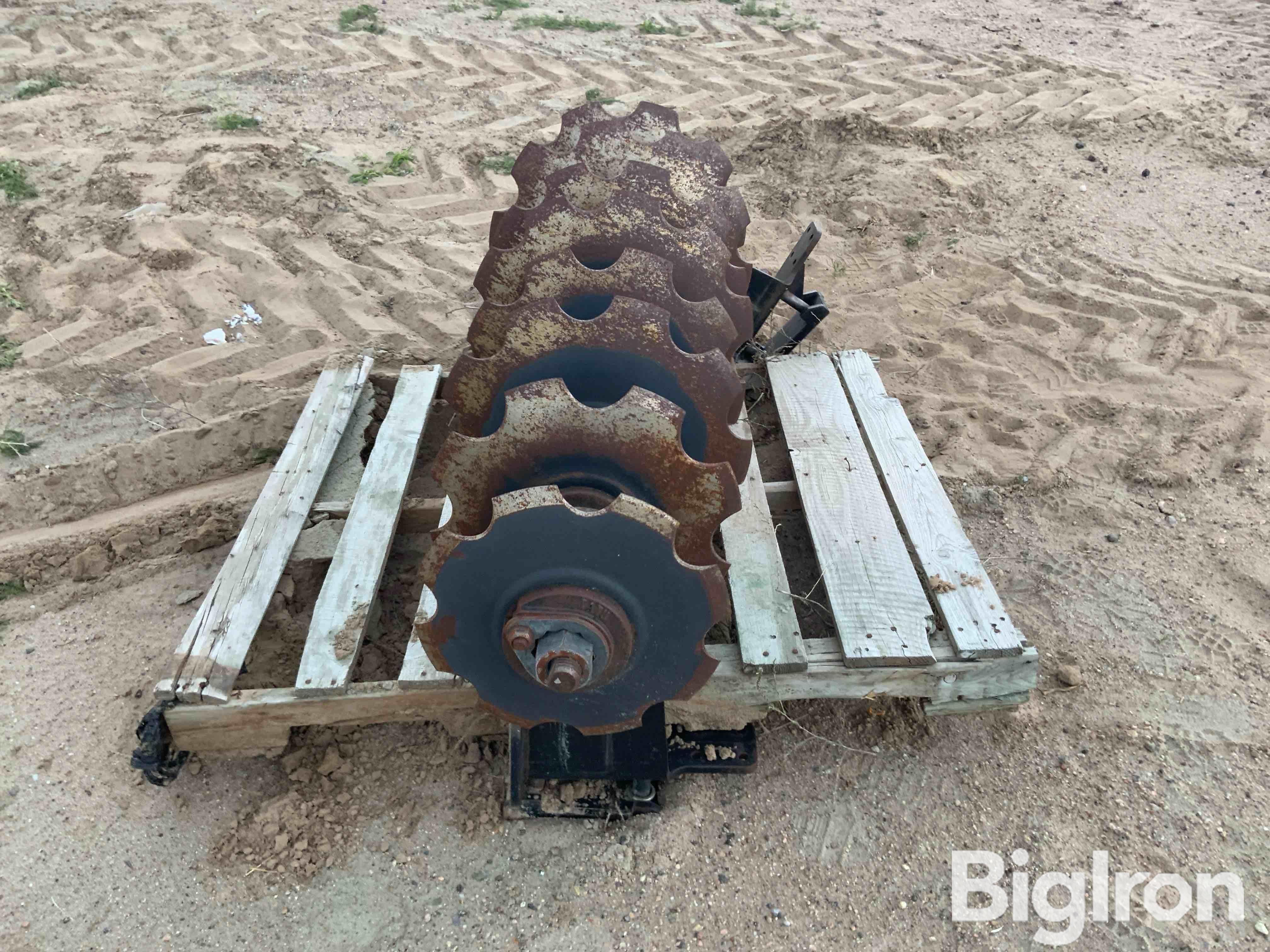 Gang Off 610 Pivot Track Closer BigIron Auctions