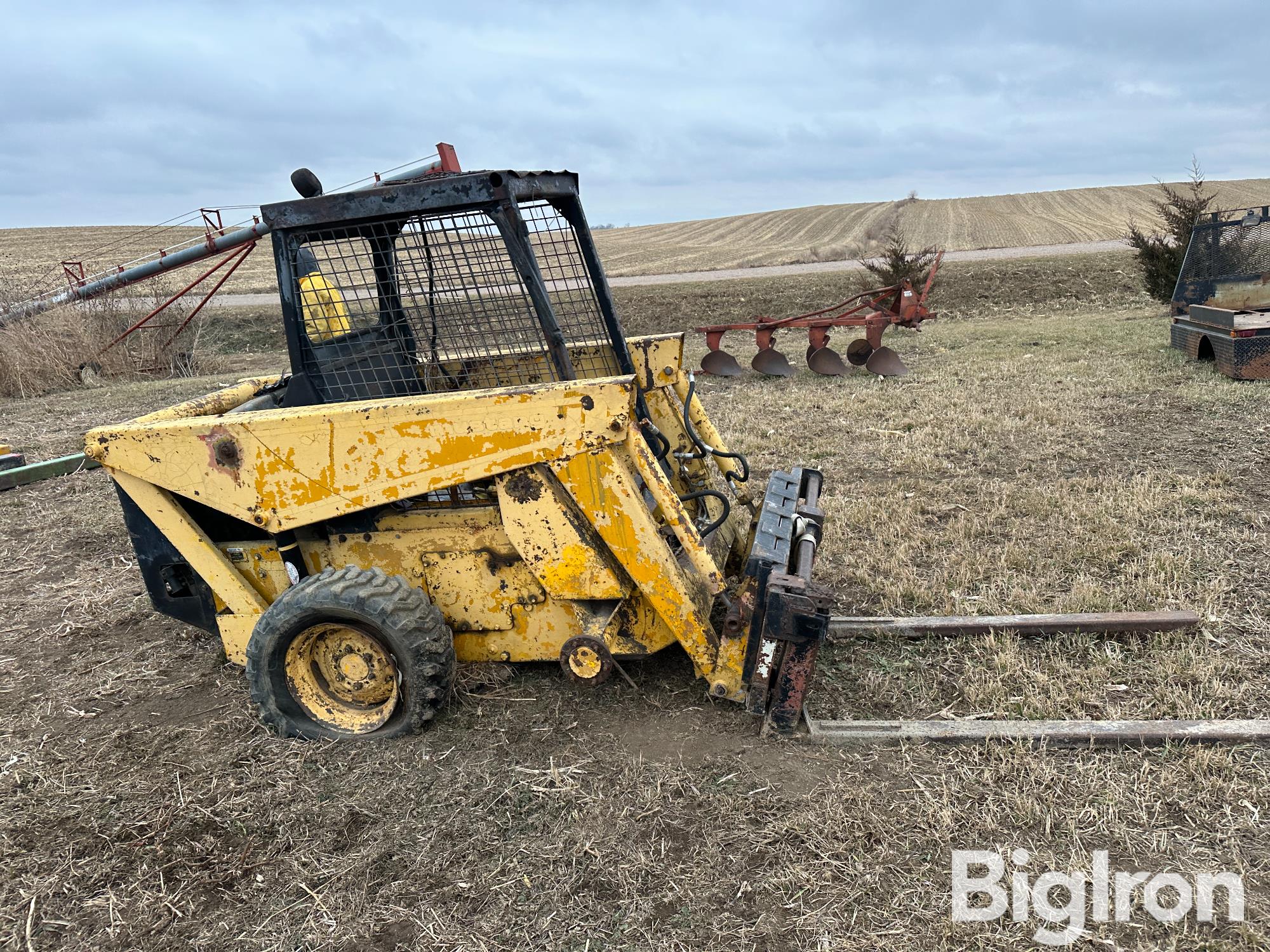 Owatonna 445 Skid Steer For Parts Bigiron Auctions