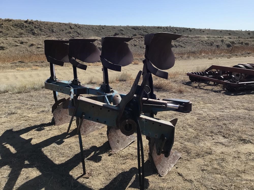 Ford 145 4-Bottom Rollover Plow BigIron Auctions