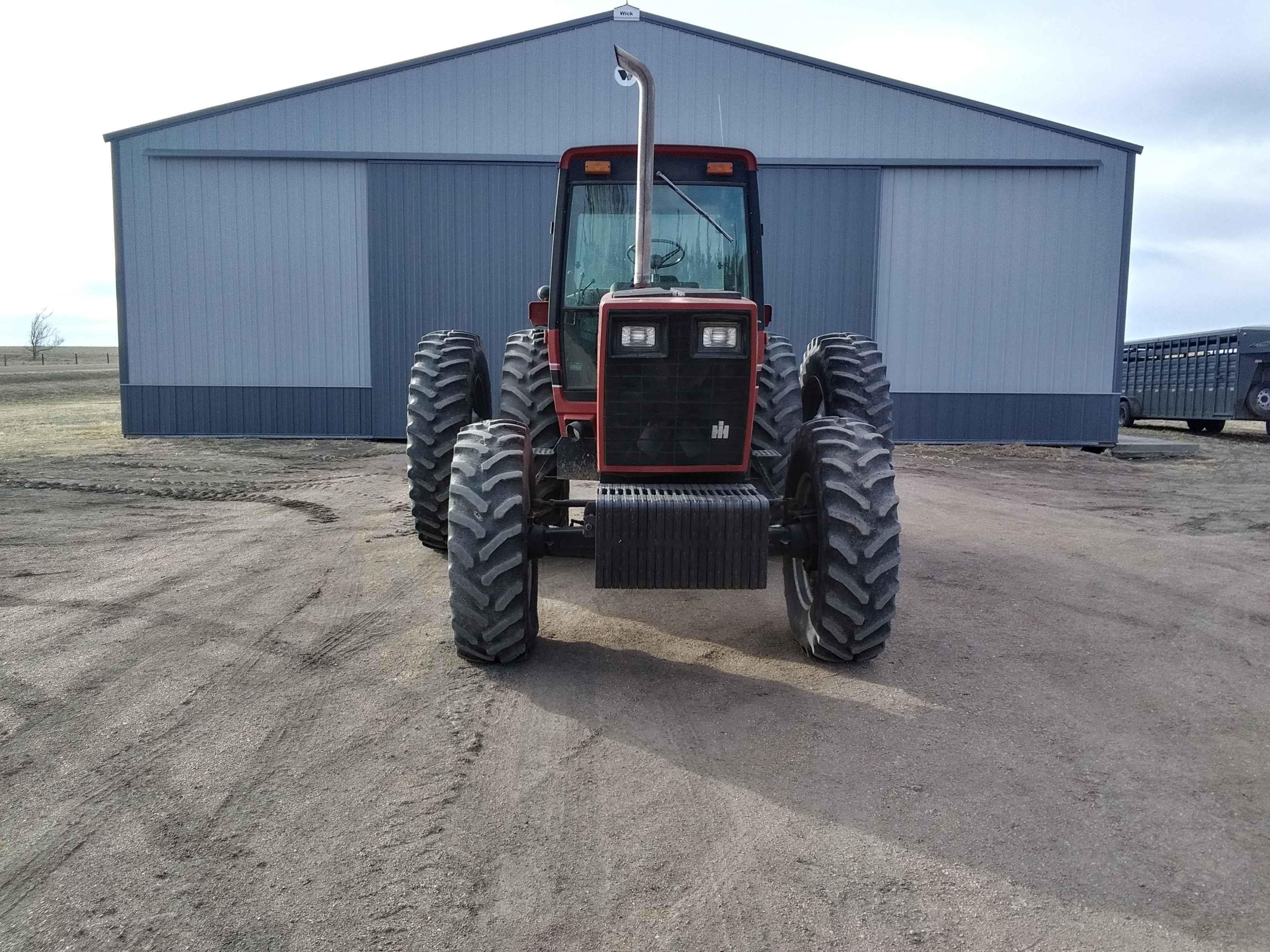 1985 International 5288 MFWD Tractor BigIron Auctions