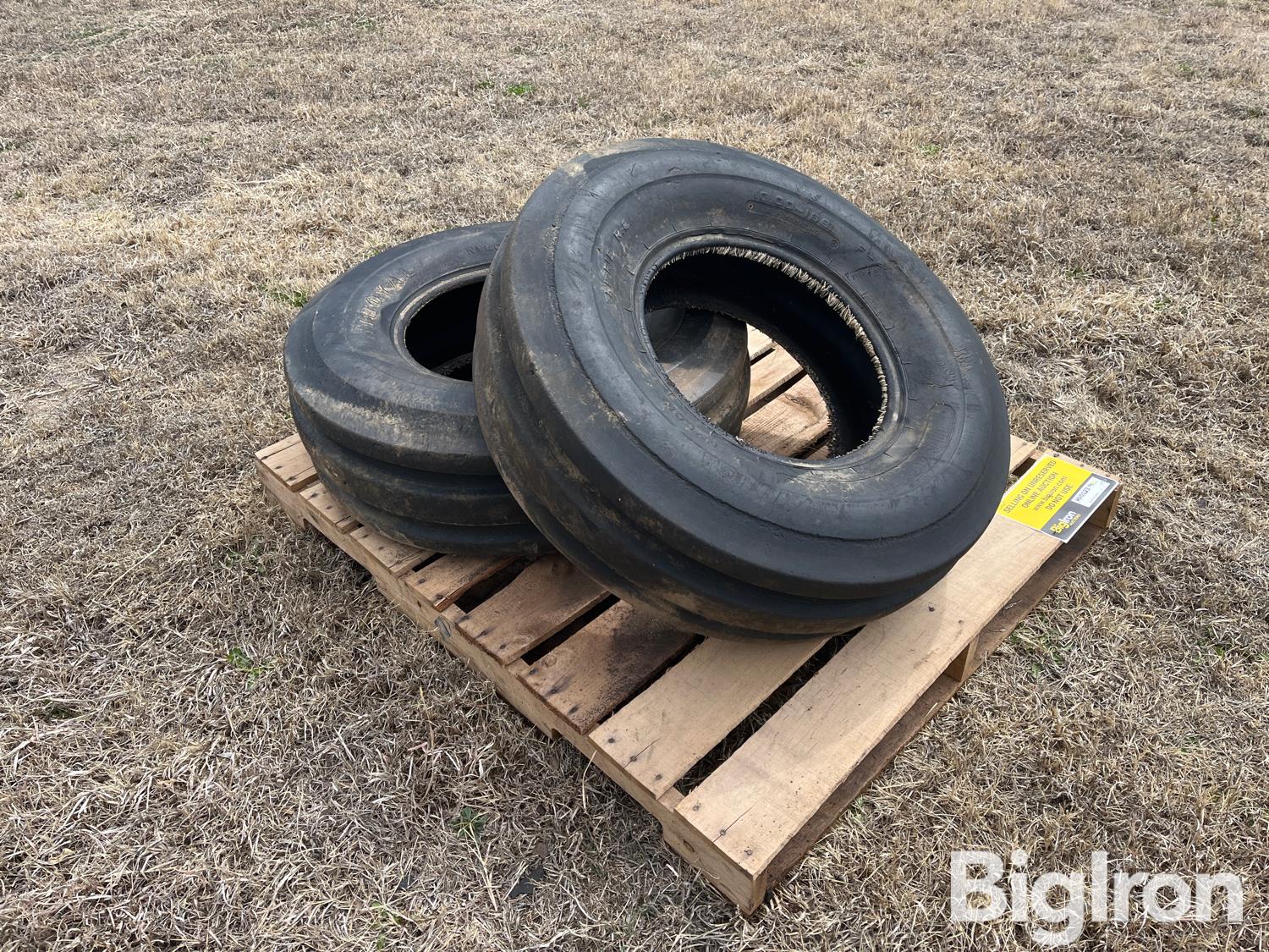 Uniroyal Tri-Rib 10.00-16SL Implement Tires BigIron Auctions