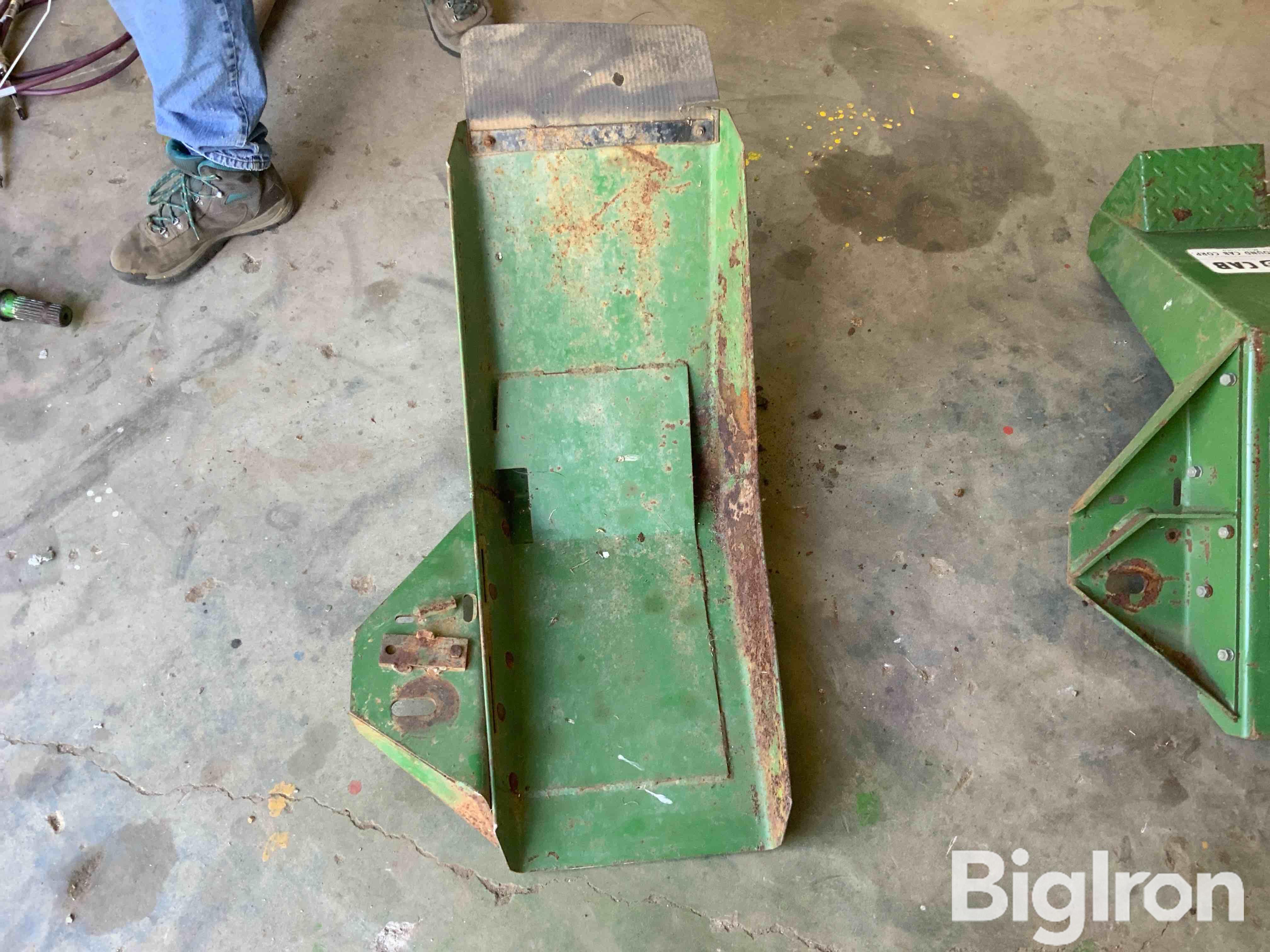 John Deere Fenders BigIron Auctions