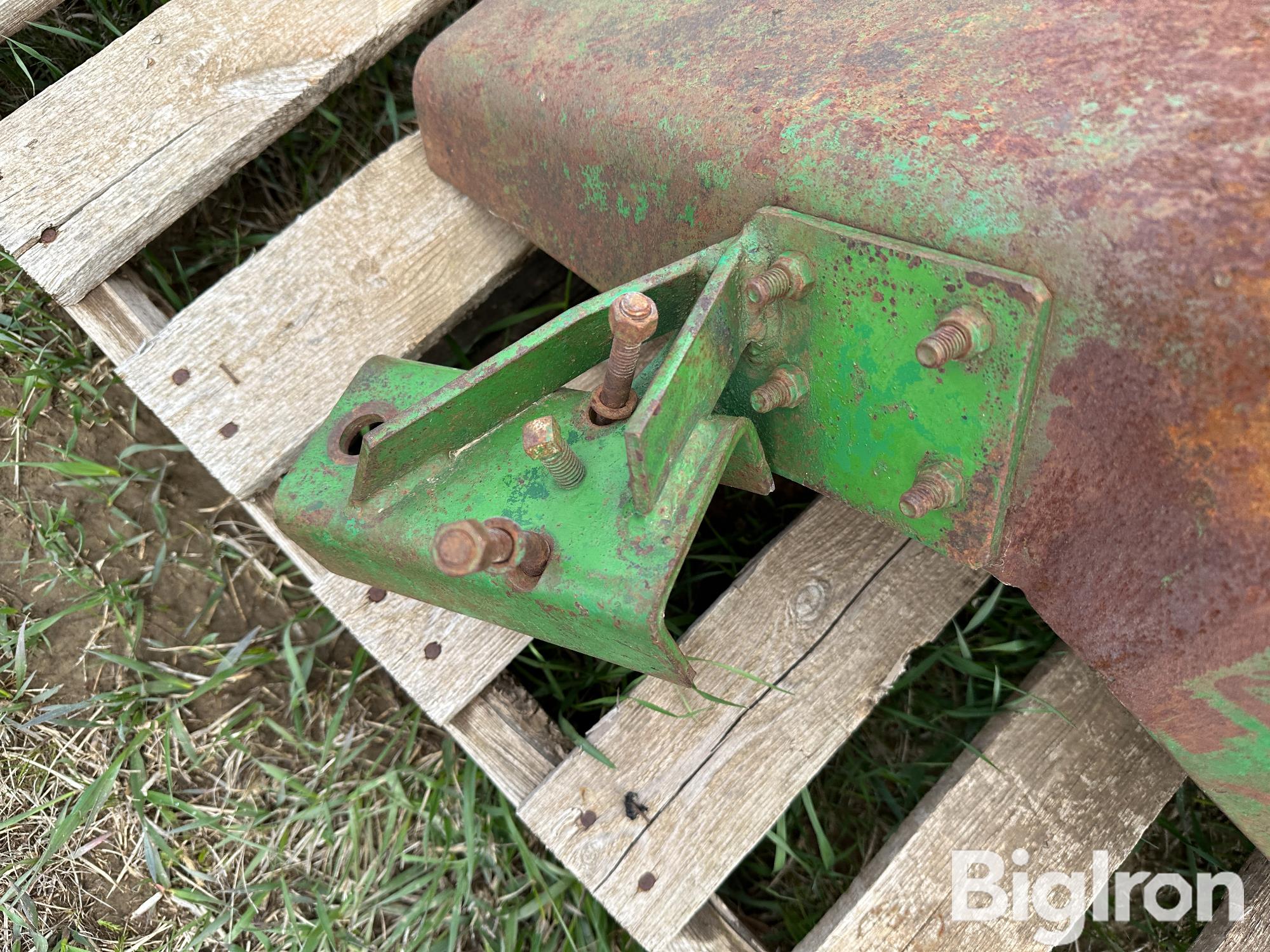 Year-A-Round Front Tractor Fenders BigIron Auctions