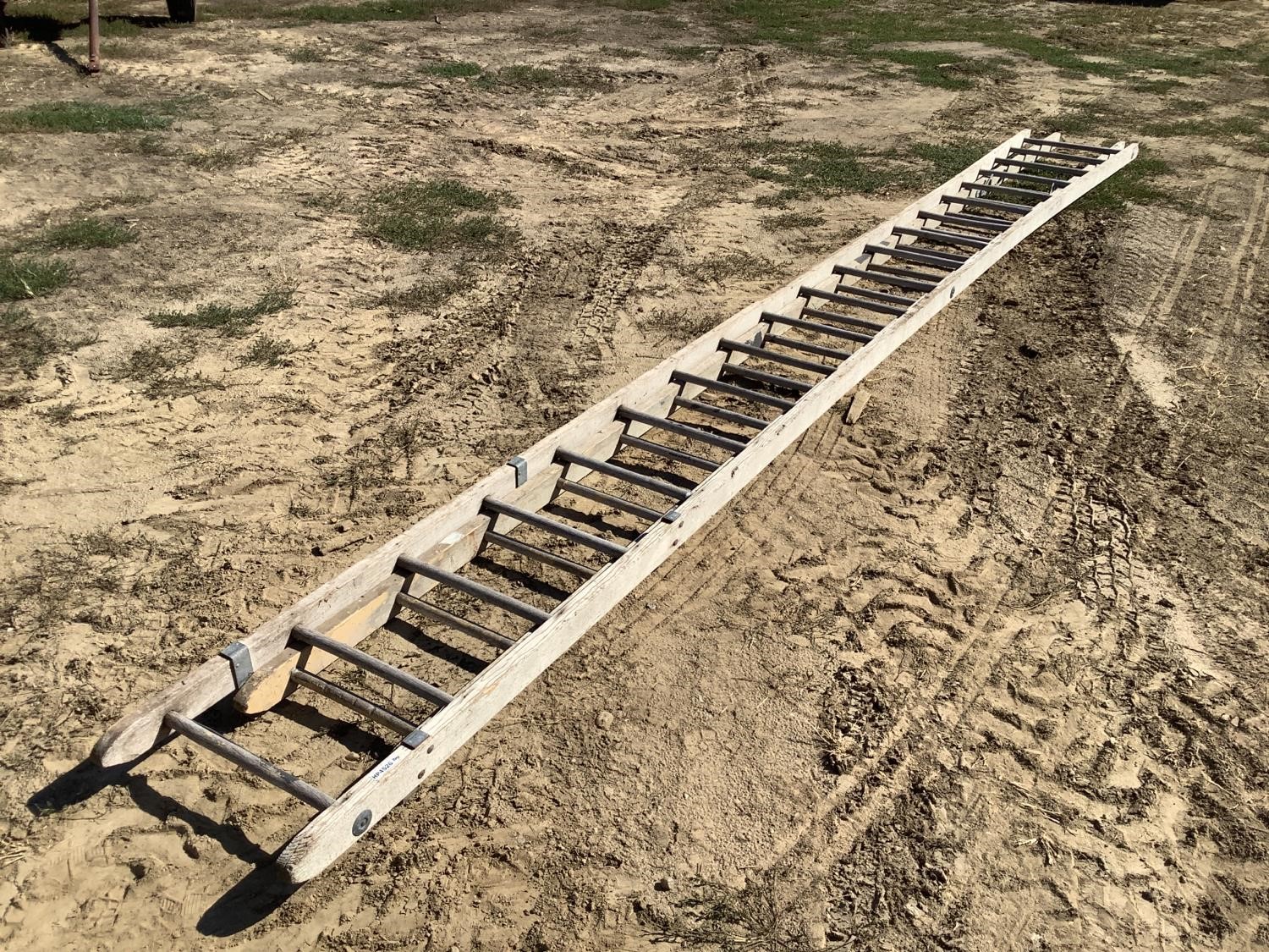 40’ Wooden Extension Ladder BigIron Auctions