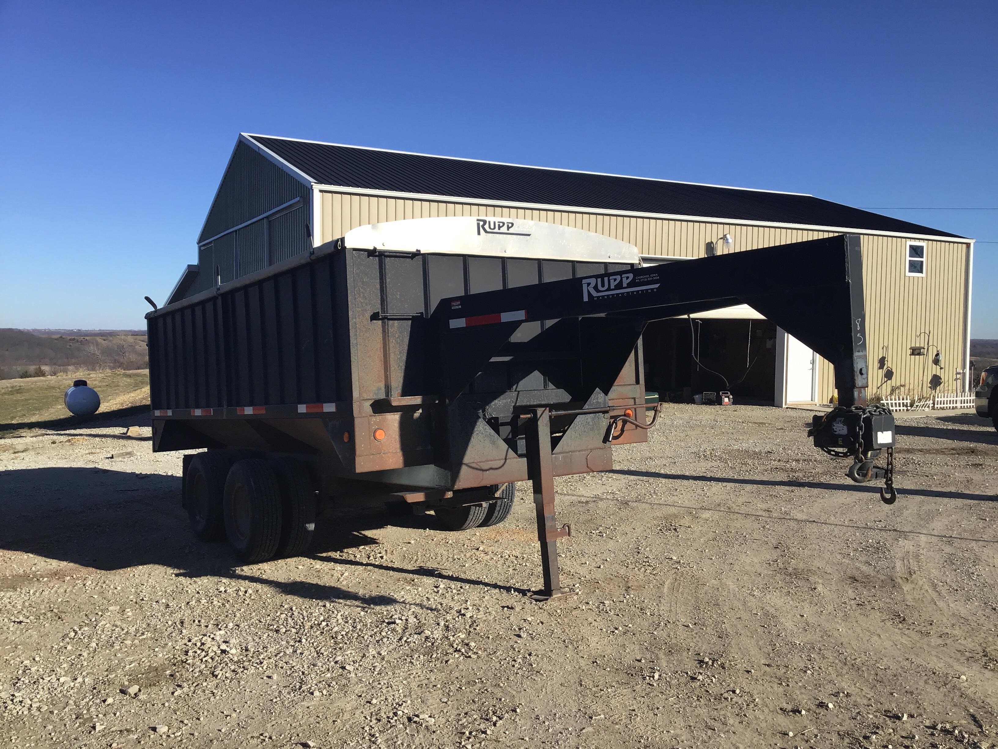 2008 Specially Constructed 15’ Hopper Custom T/A Gooseneck Grain ...