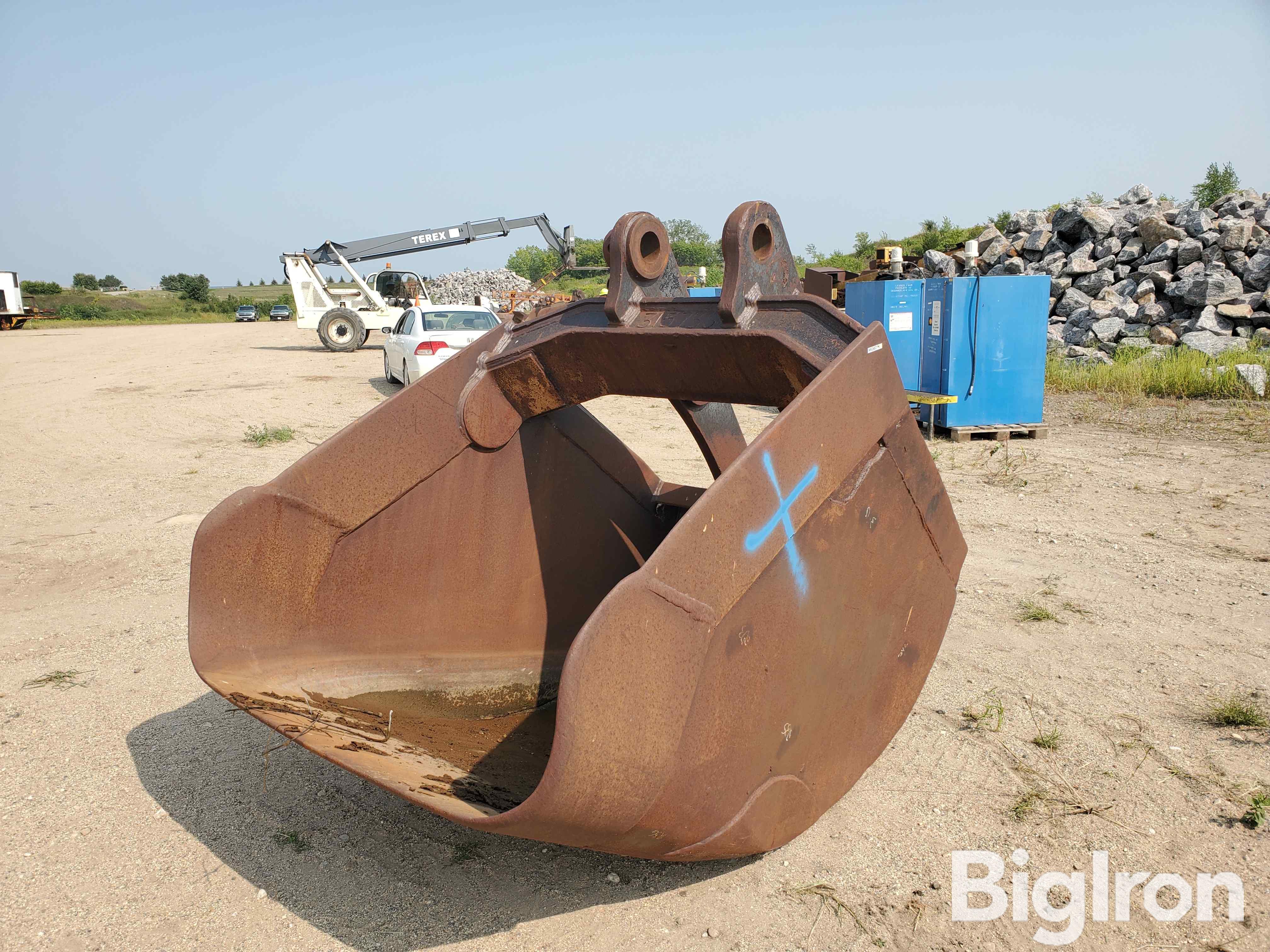 Excavator sales sand bucket