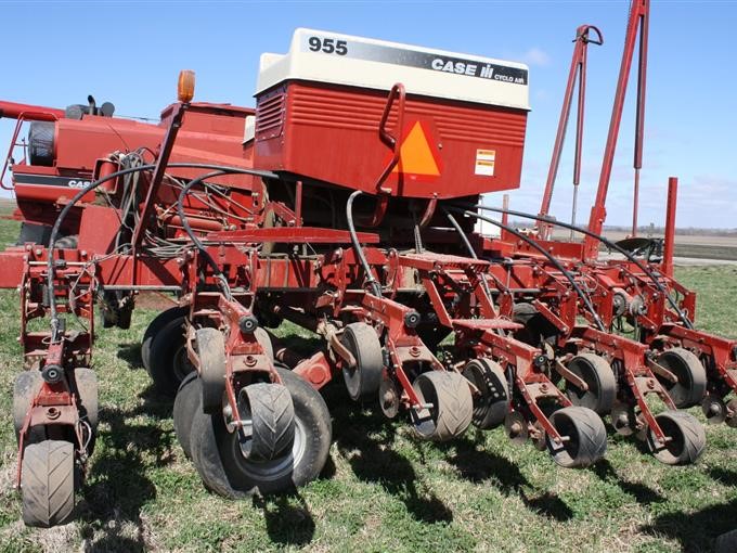 Case International 955 Planter Bigiron Auctions 9020