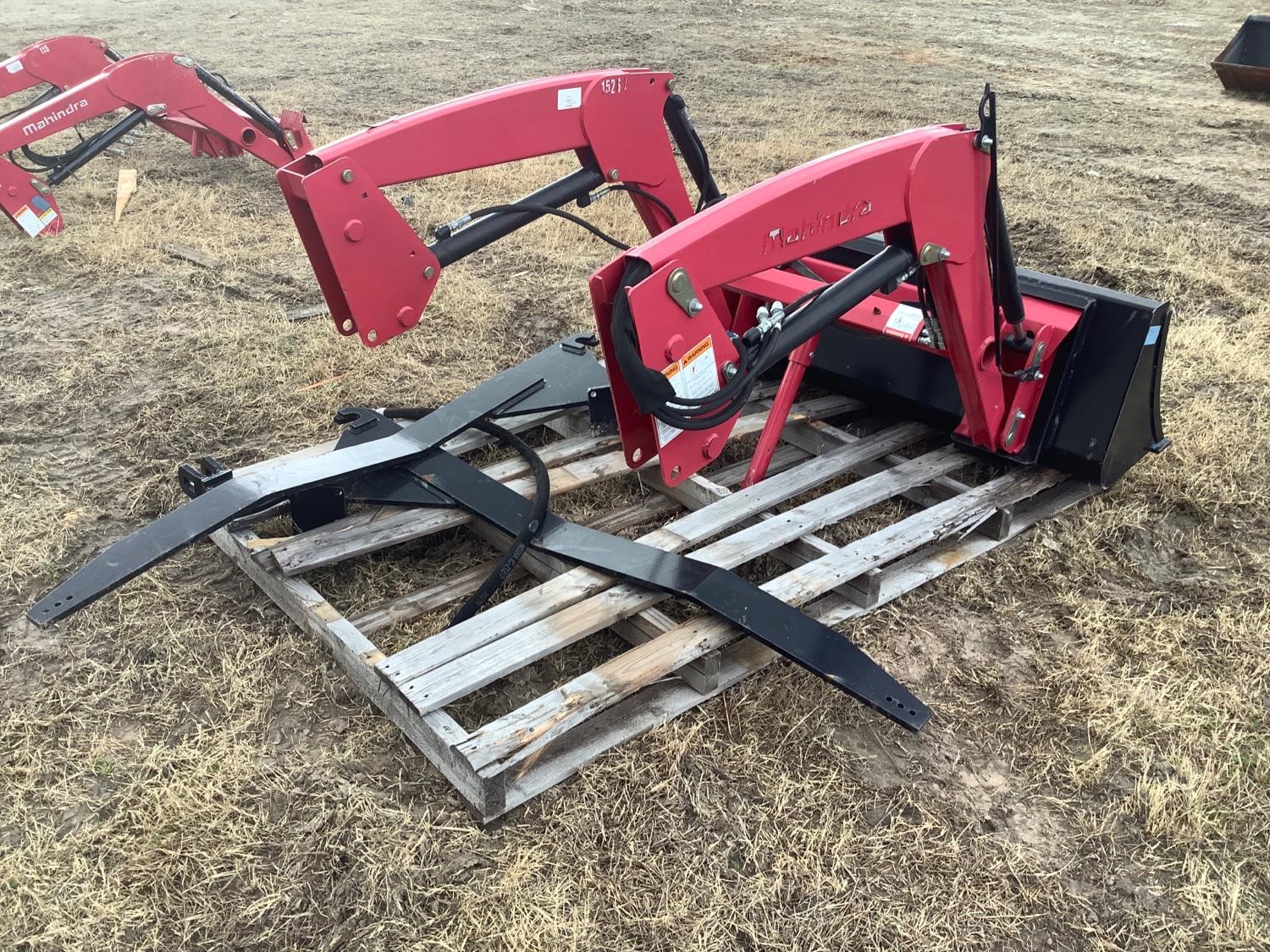 Mahindra 1526L Loader W/59” Bucket BigIron Auctions