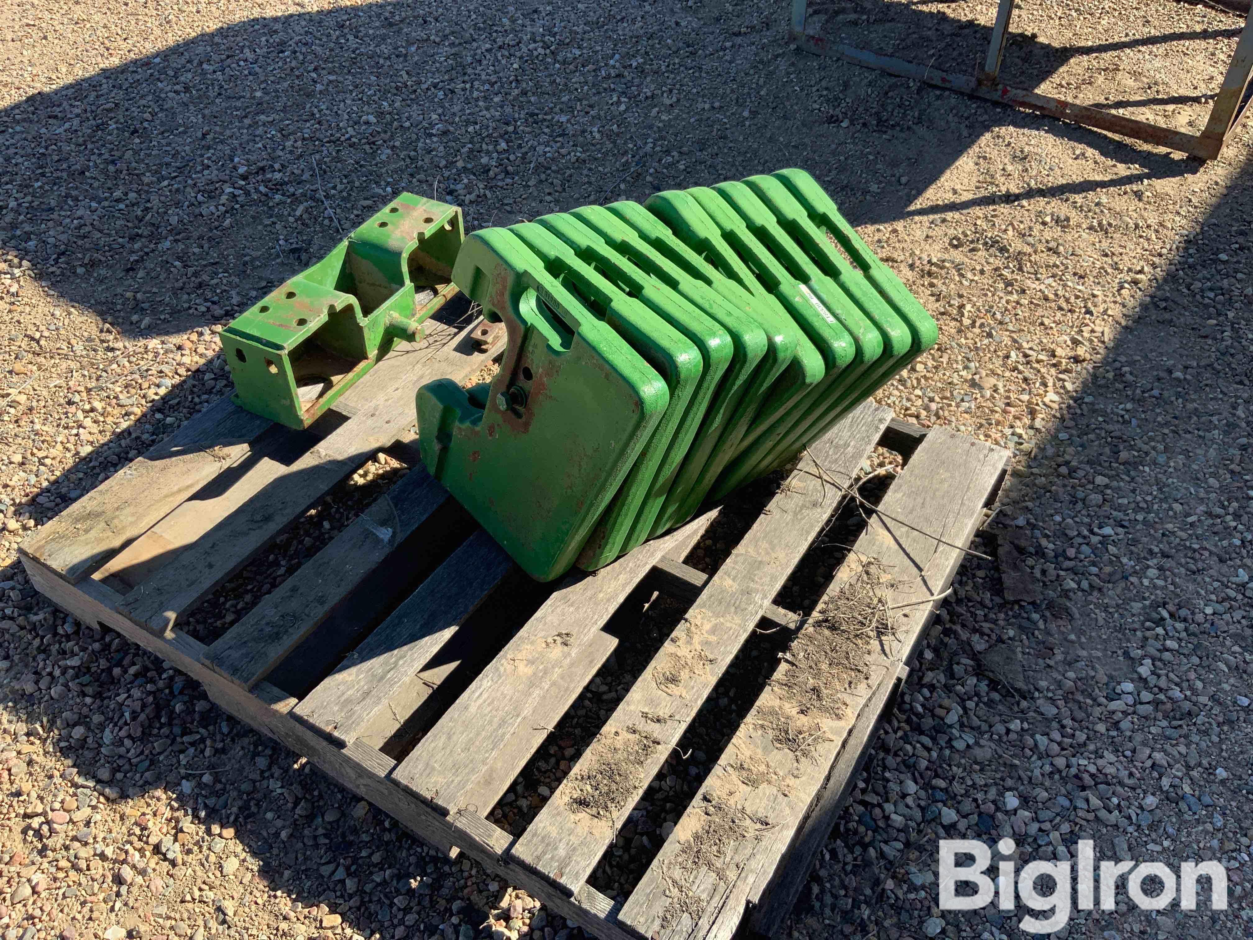 John Deere Front End Weights & Bracket BigIron Auctions