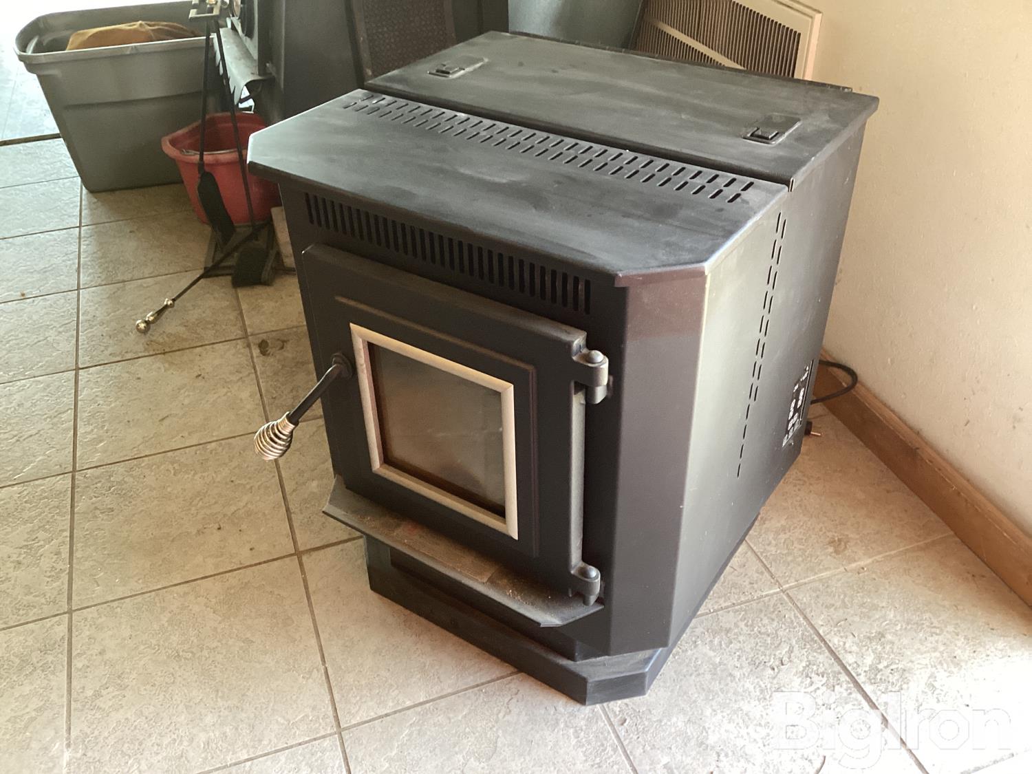 England Stoveworks Pellet Stove BigIron Auctions   Englandstoveworkspelletstove D23cc5f7f9634b89a79e3d5b11543b8f 