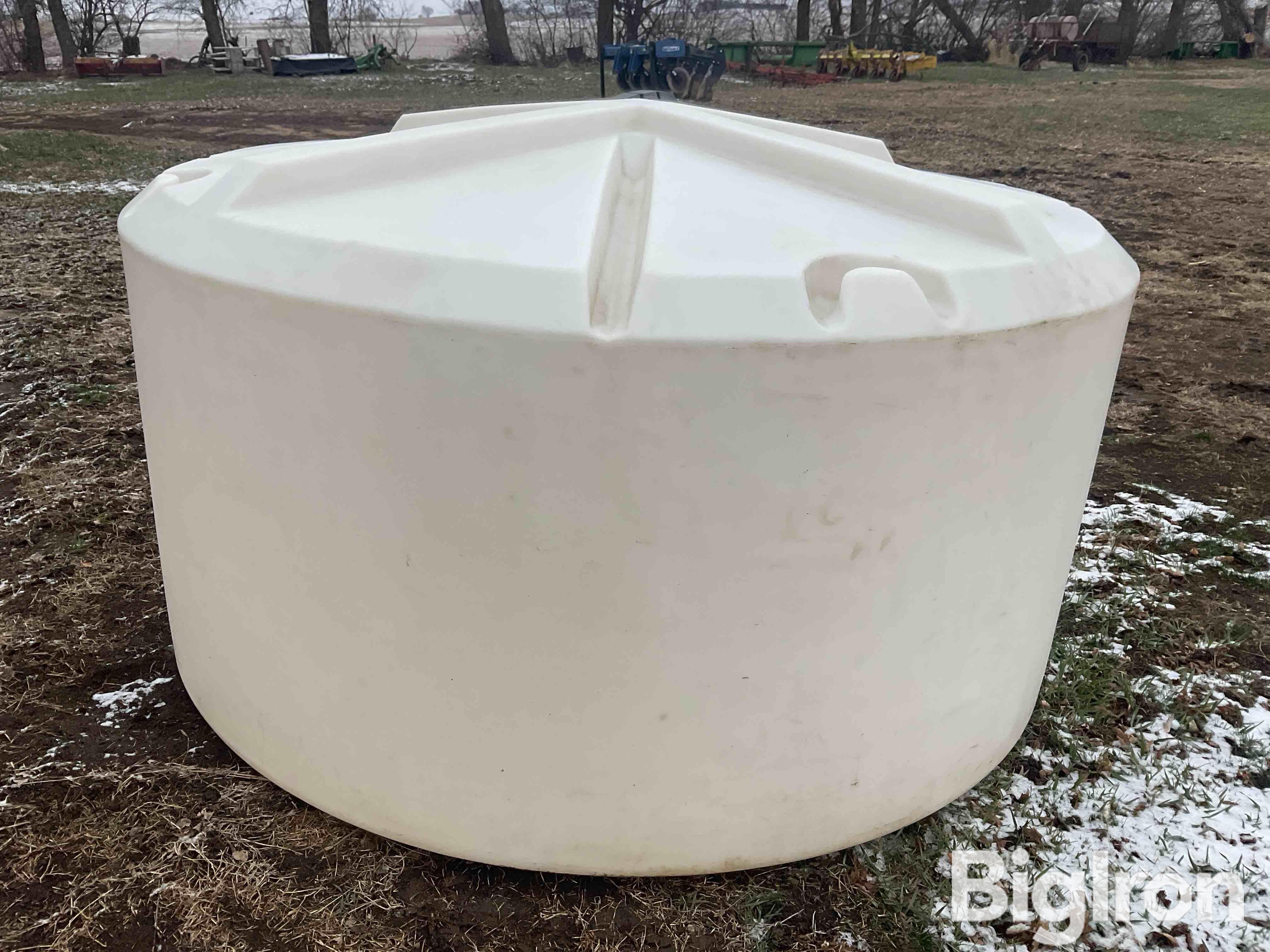 Ace Roto-Mold 1000 Gallon Poly Tank BigIron Auctions