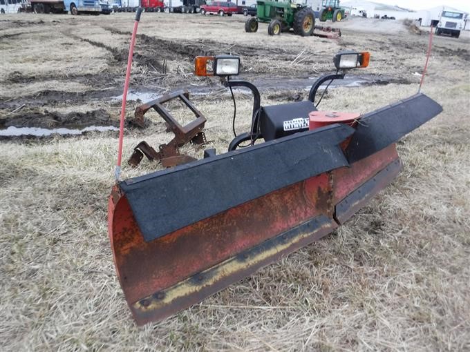 Hiniker Snow Plow/Blade BigIron Auctions