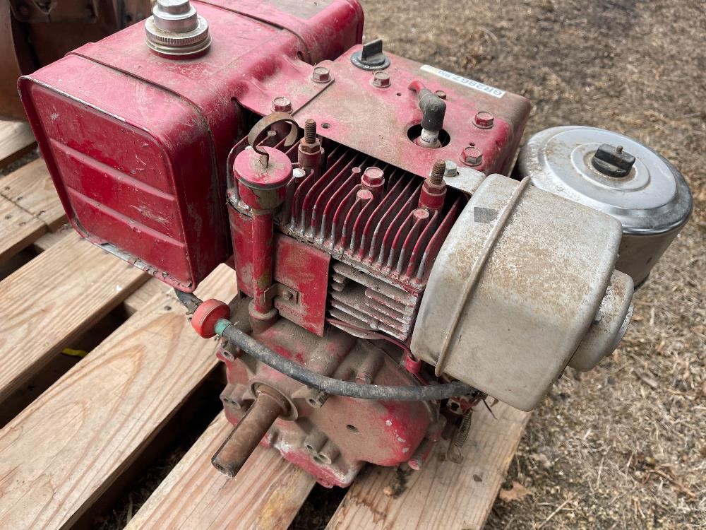 Briggs & Stratton 10 Hp Horizontal Shaft Gas Engine BigIron Auctions