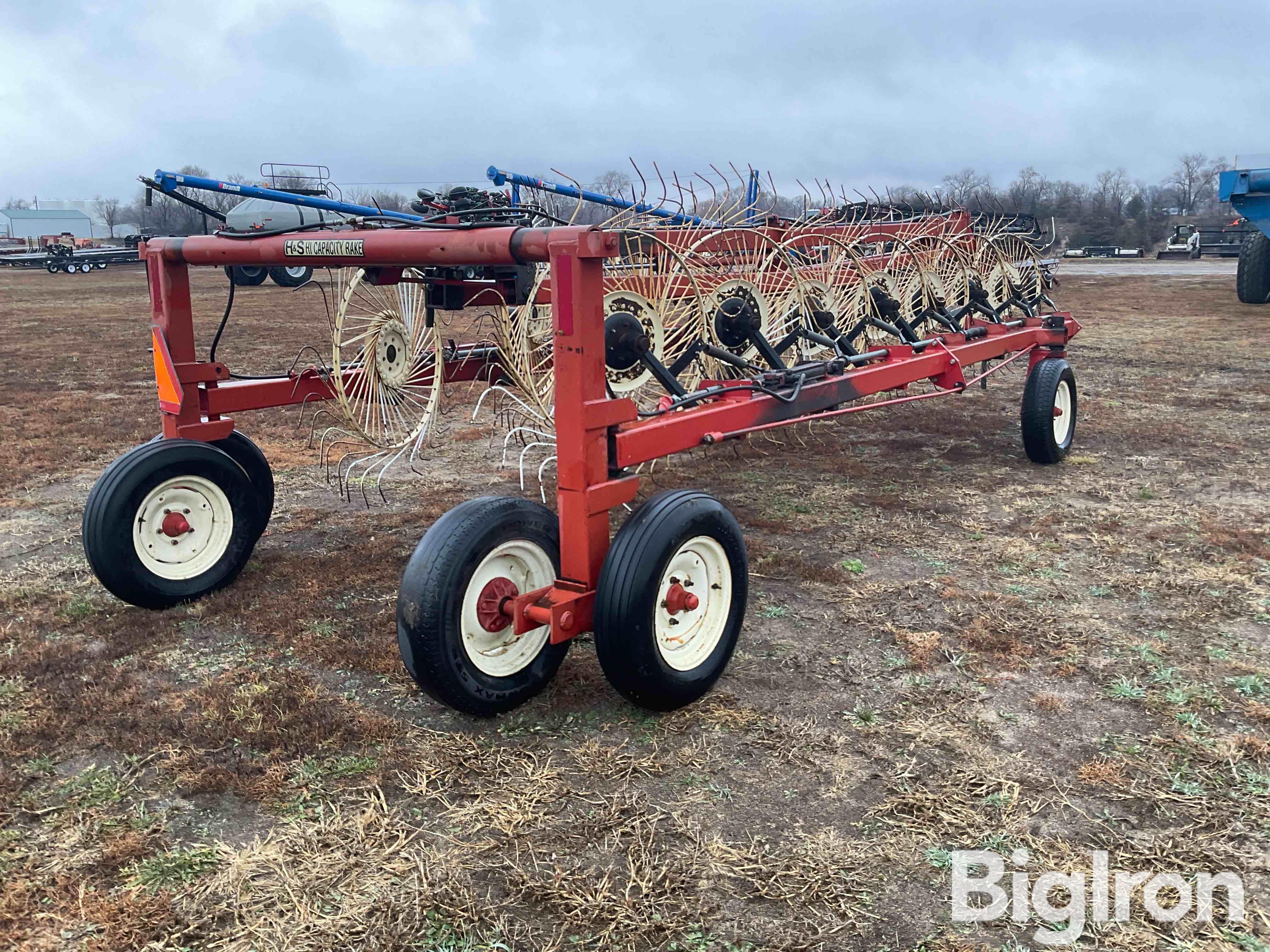 H&S 14 Wheel V Rake BigIron Auctions