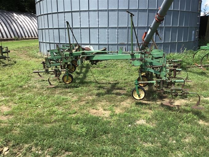 John Deere Fm Front Mount Cultivator Bigiron Auctions