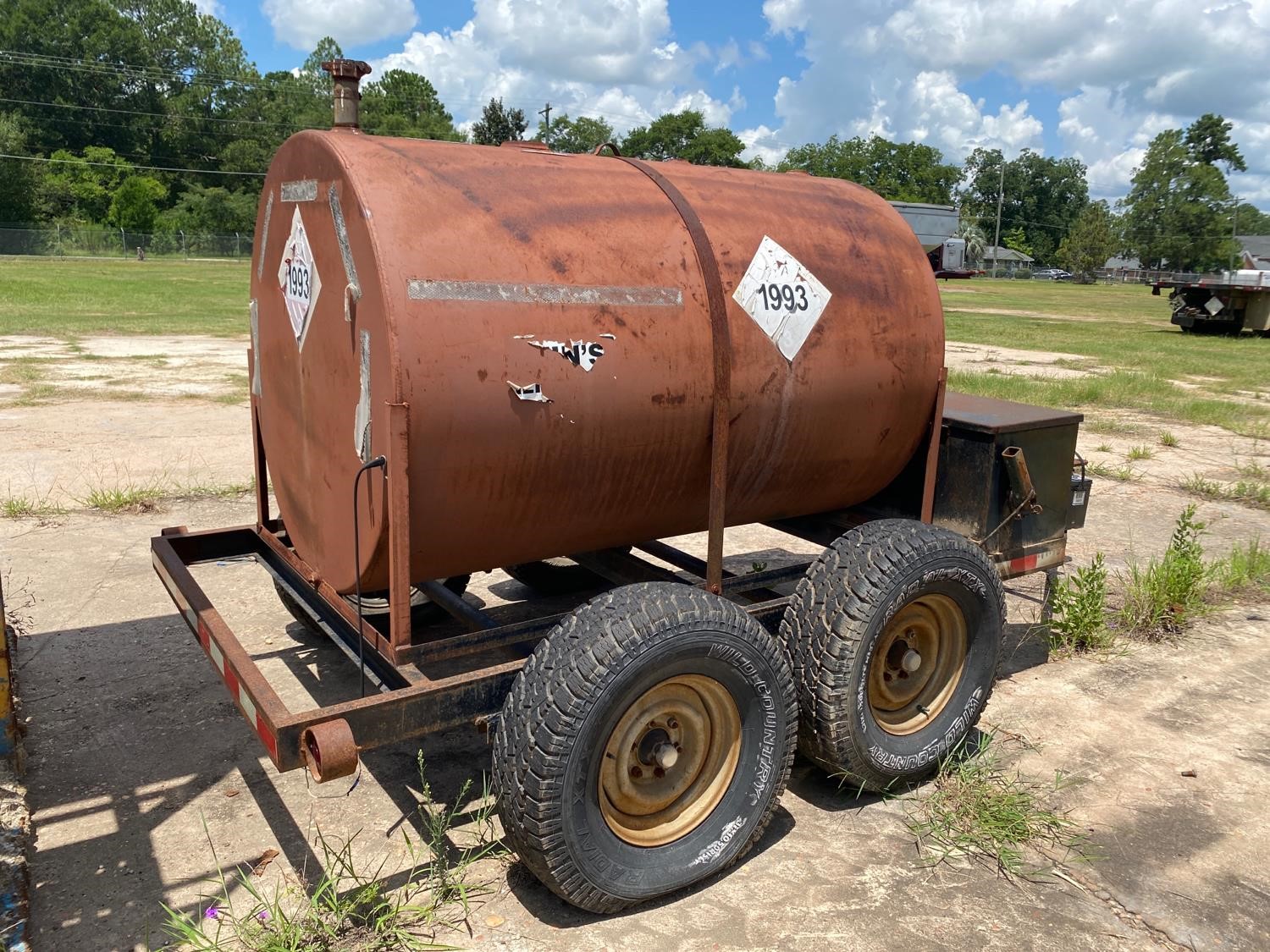 T A Fuel Tank & Trailer Bigiron Auctions