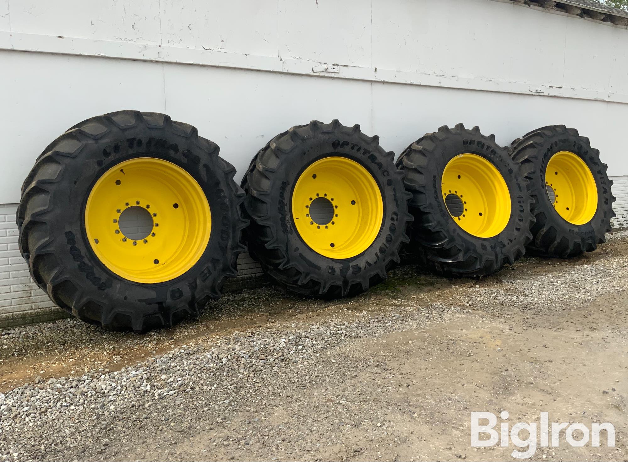 John Deere R-Series Sprayer Rims & Floater Tires BigIron Auctions