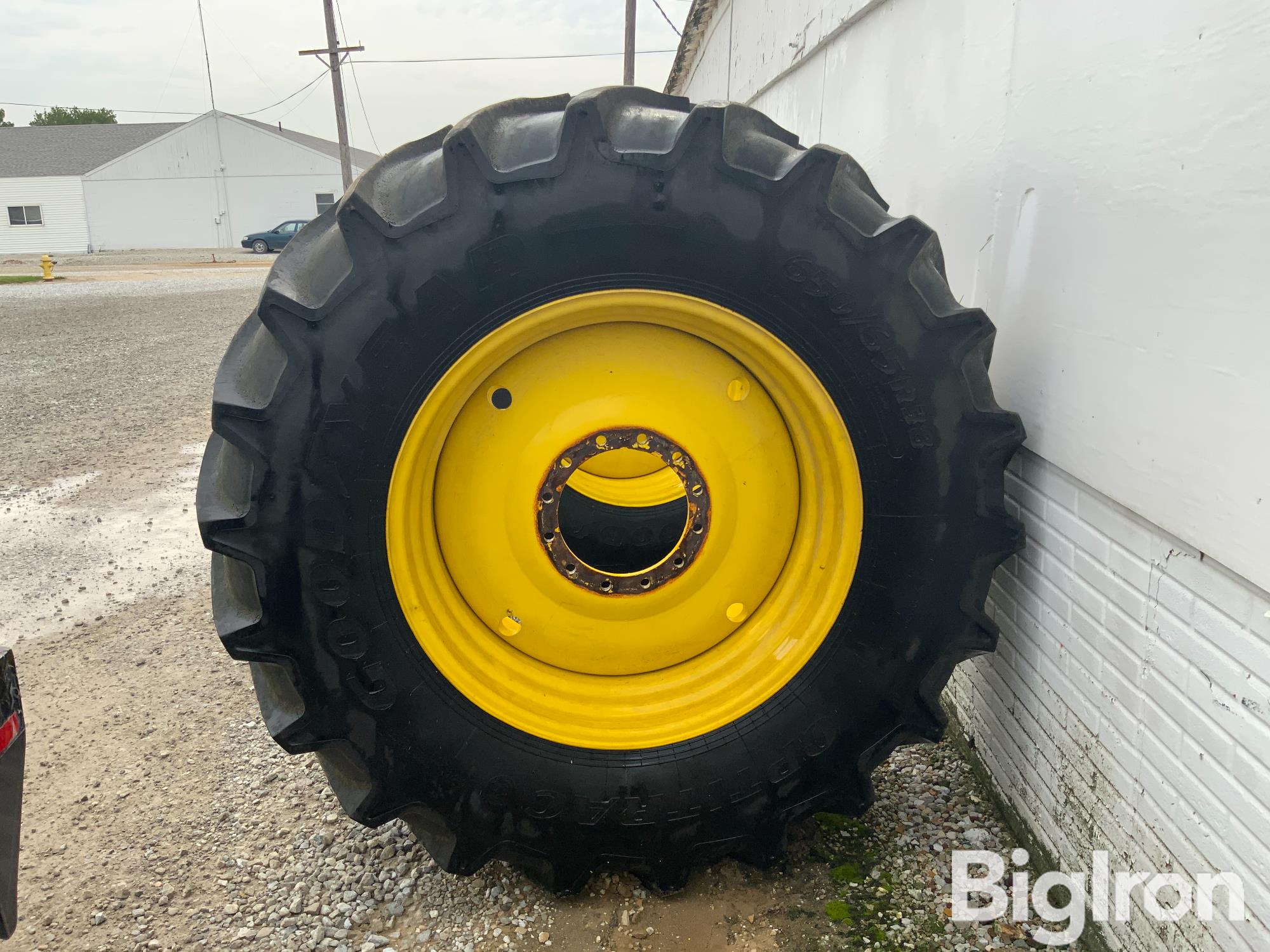 John Deere R Series Sprayer Rims Floater Tires Bigiron Auctions