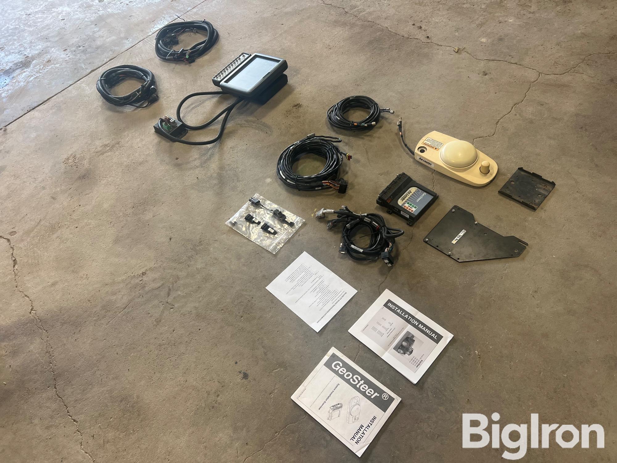 Ag Leader RTK Geosteer Steering System & Integra Display BigIron Auctions