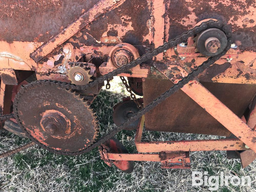 Bermuda King 2 Row Sprig Planter BigIron Auctions