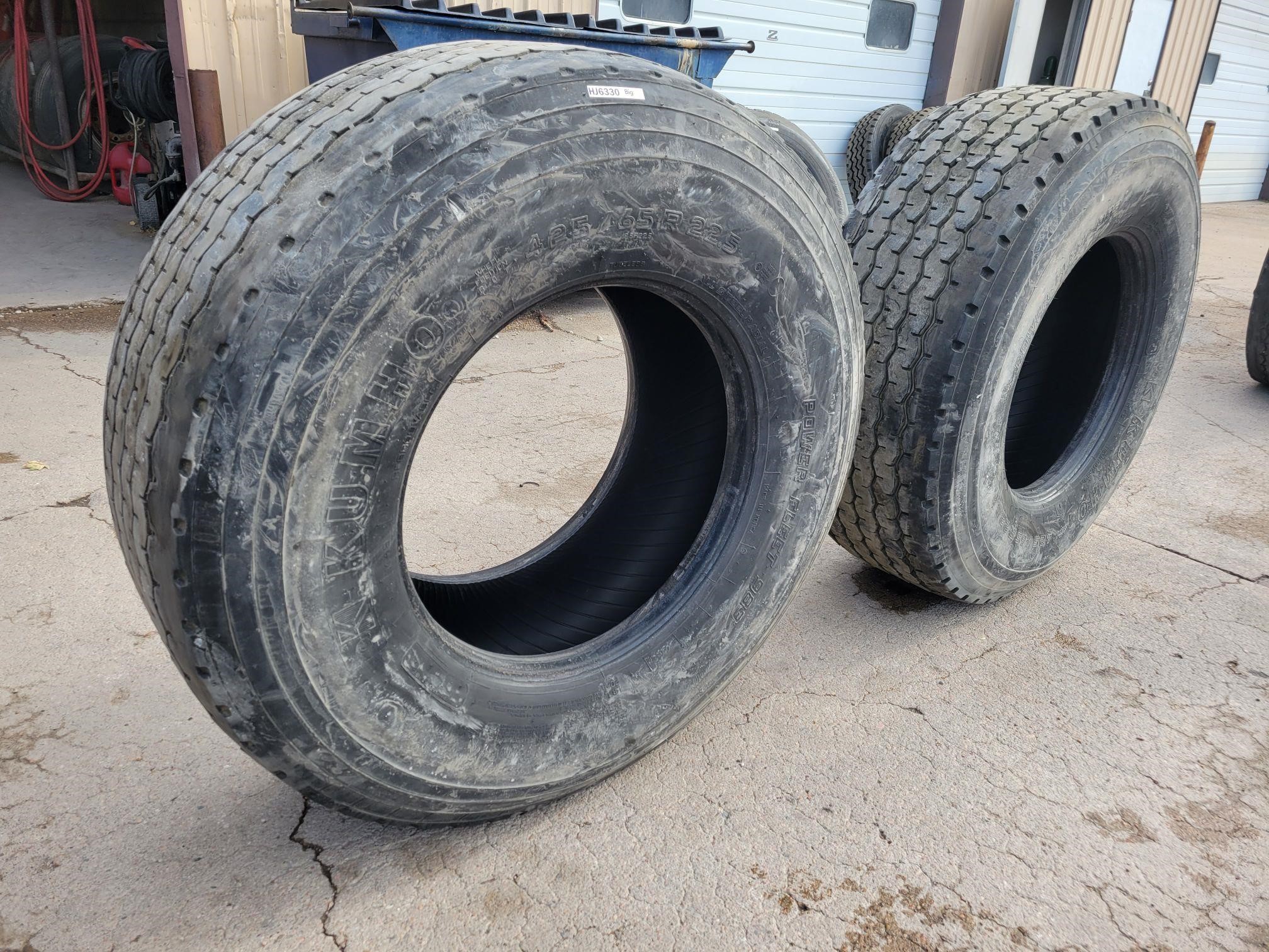 Kumho Power Fleet 983 Used 425/65R22.5 Tires BigIron Auctions