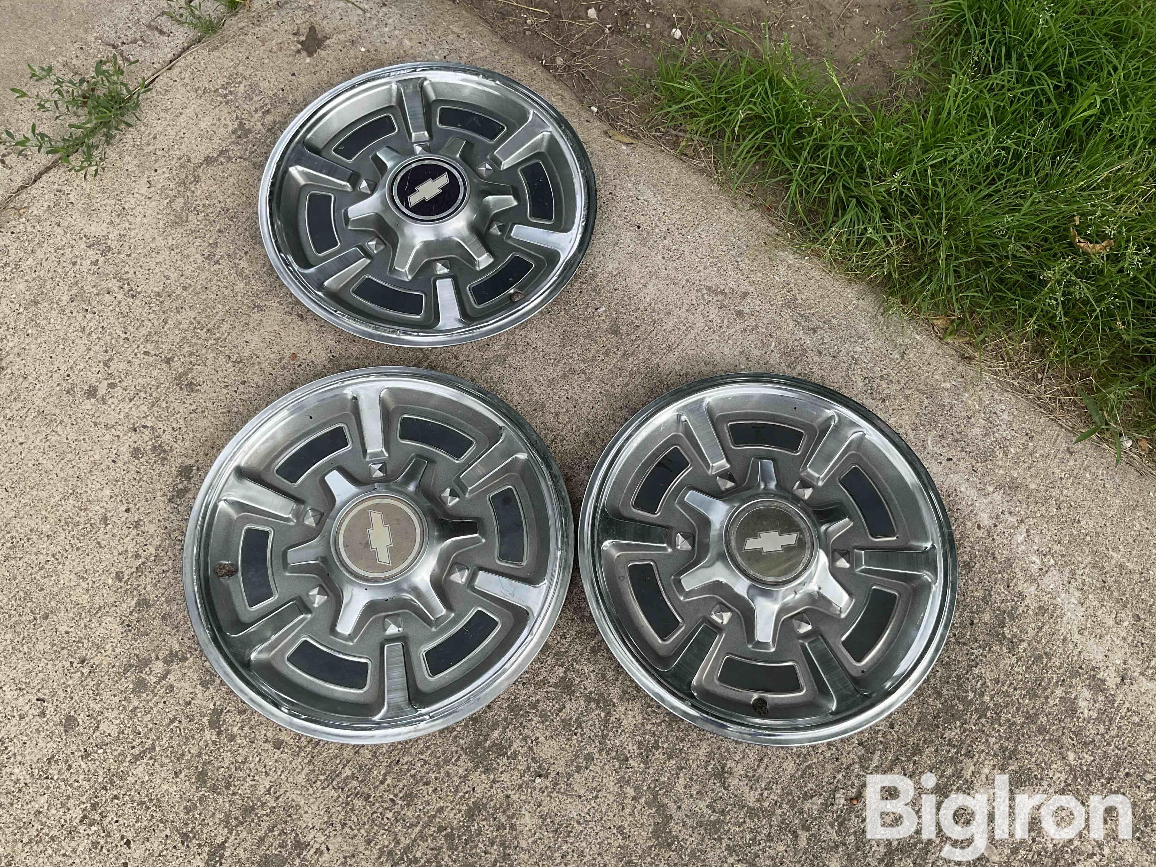 Chevrolet Hubcaps BigIron Auctions