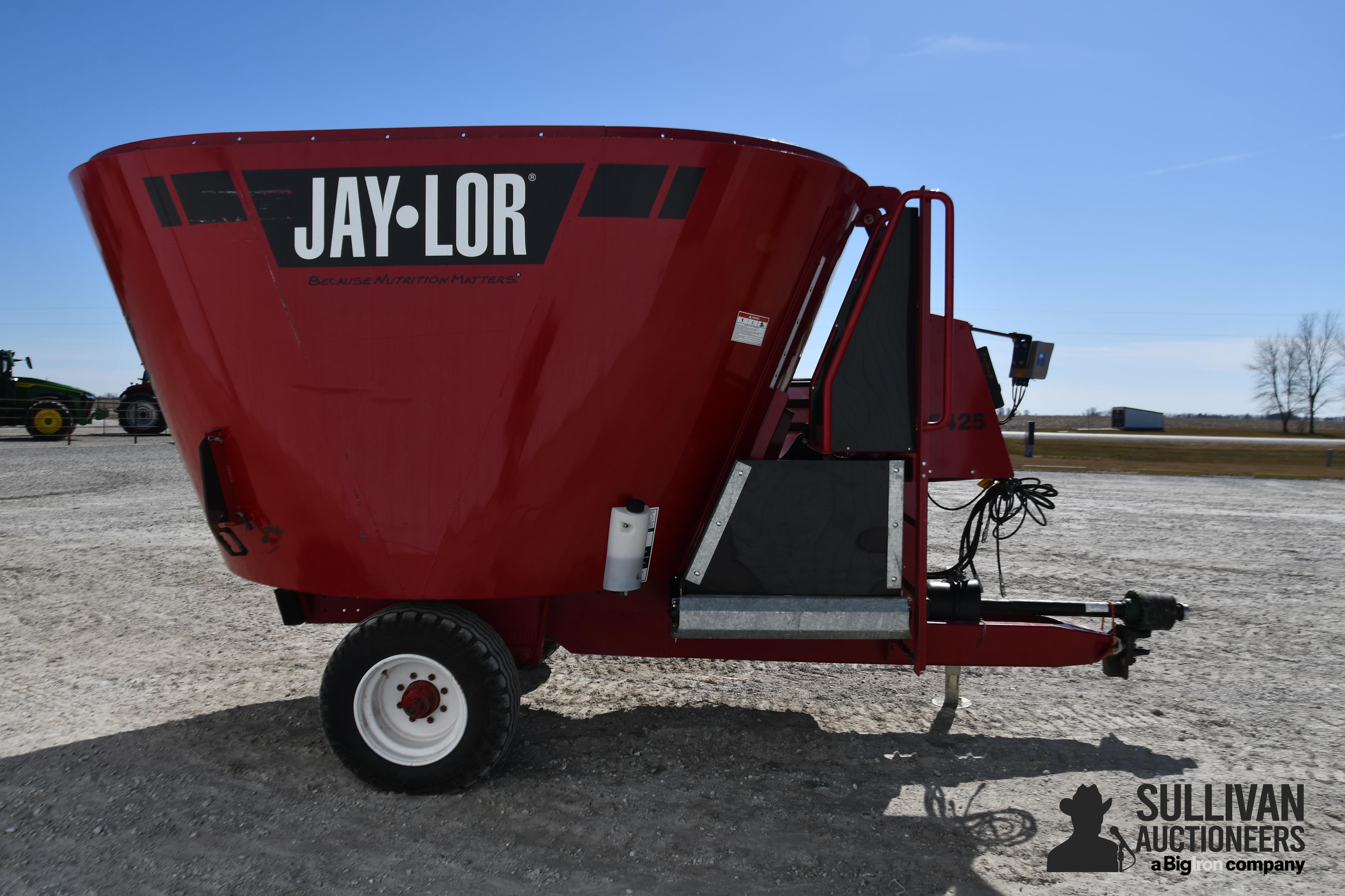 Jay-Lor TMR 5425 Vertical Feed Mixer Wagon BigIron Auctions