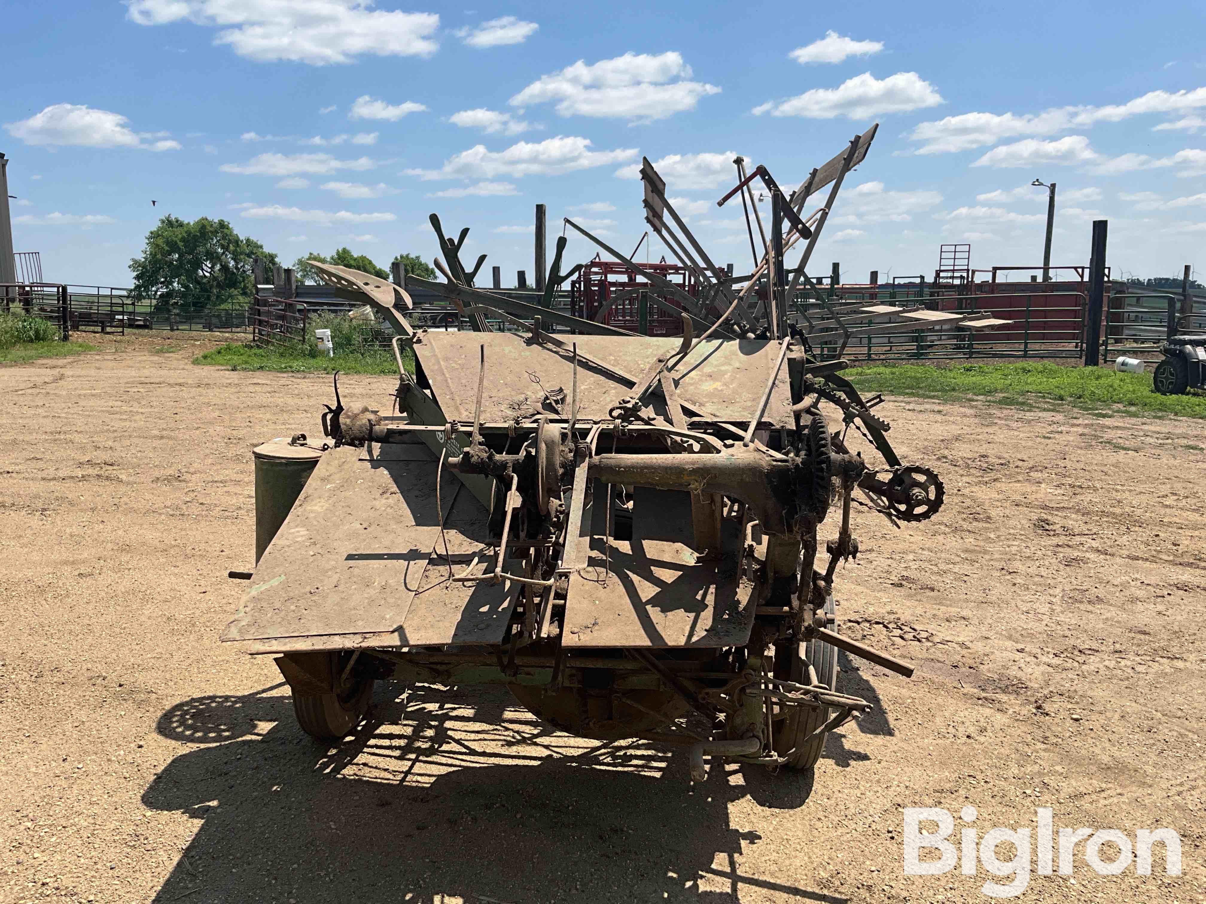 John Deere Antique Hay Binder BigIron Auctions