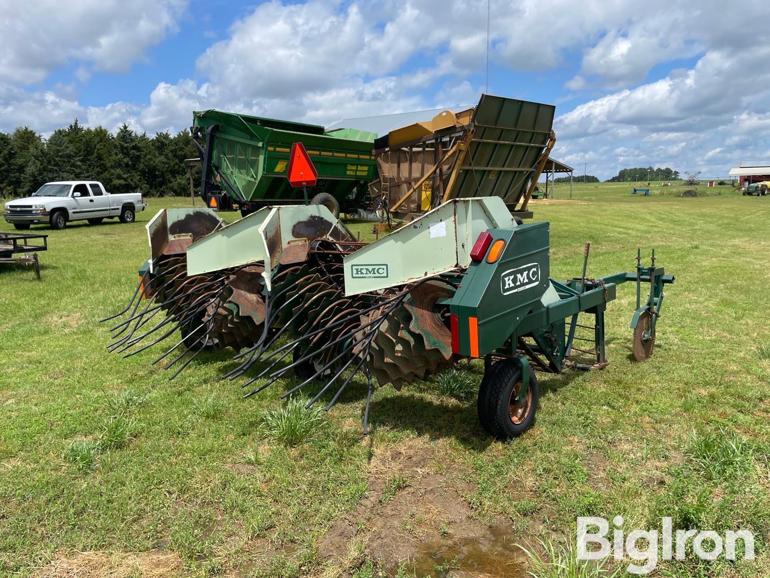 2011 KMC 4R38 Peanut Digger BigIron Auctions