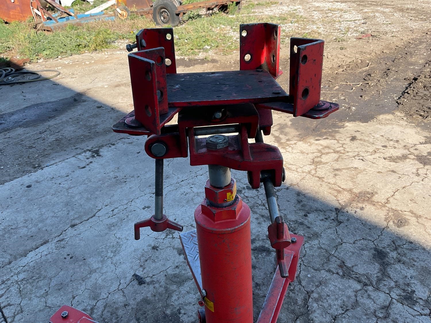 Norco 1/2 Ton Transmission Jack BigIron Auctions